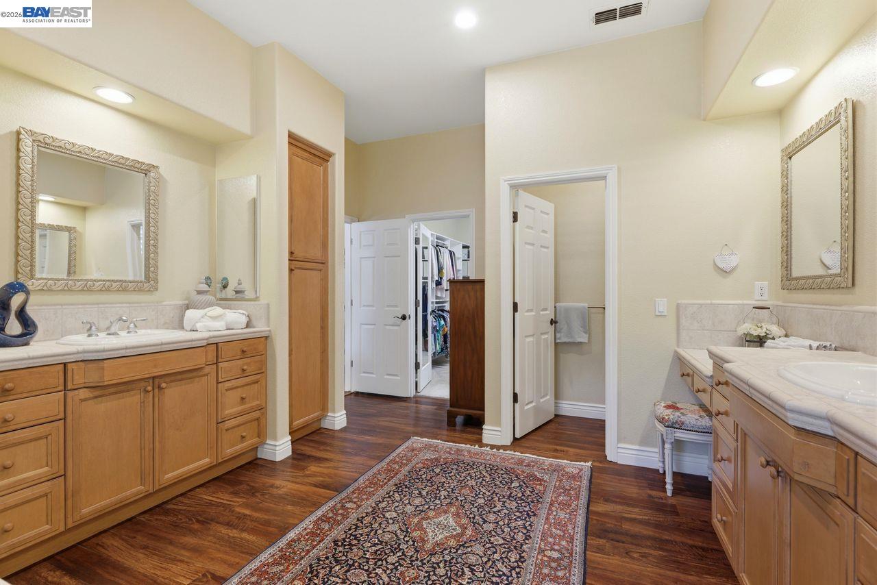 3166 Belmont Court