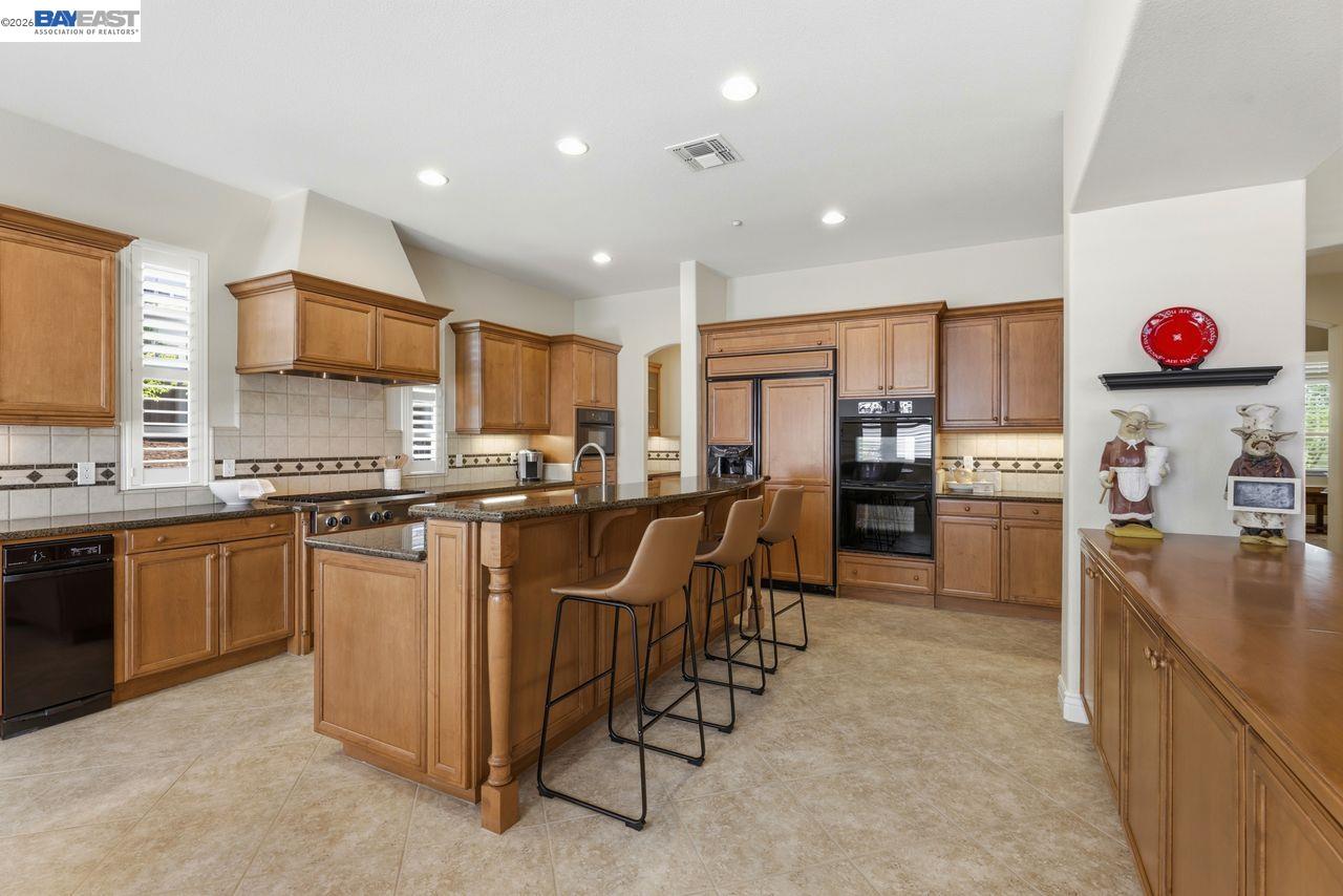 3166 Belmont Court