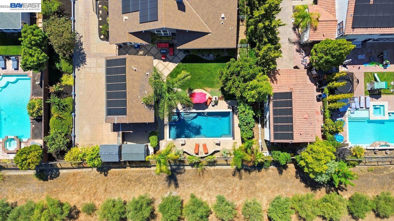 3166 Belmont Court