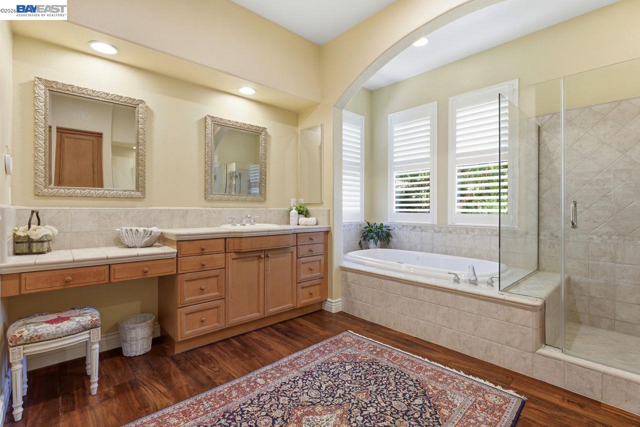 3166 Belmont Court