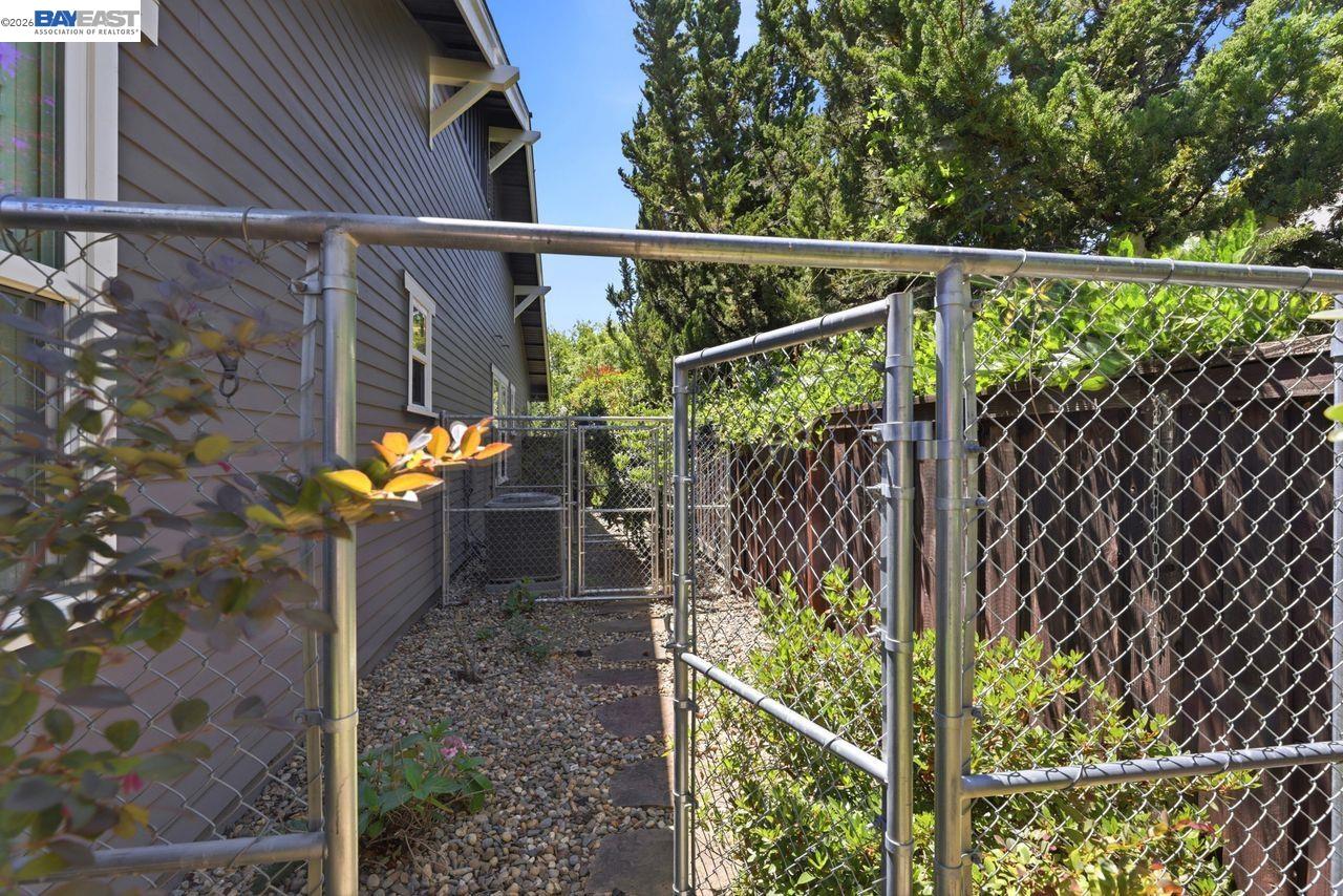 3166 Belmont Court