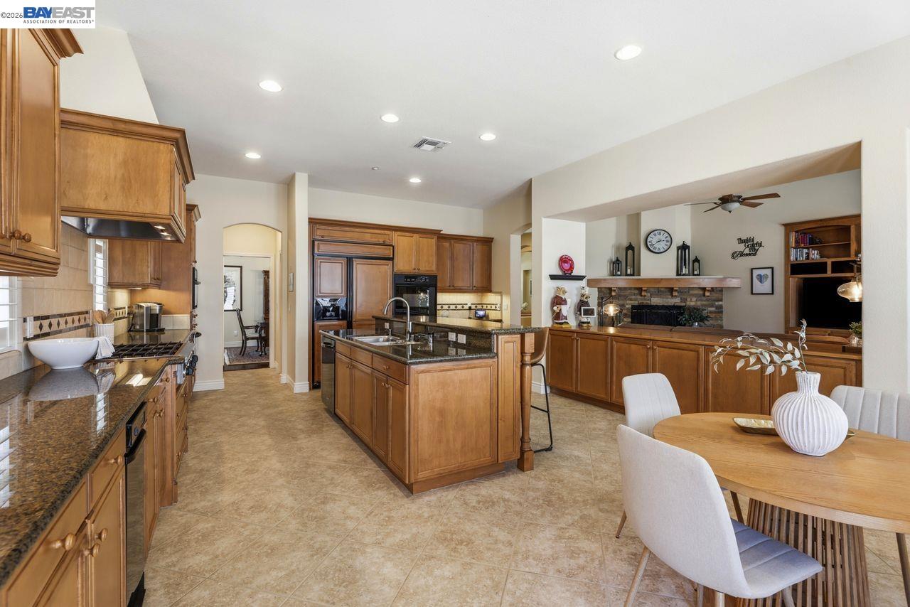 3166 Belmont Court