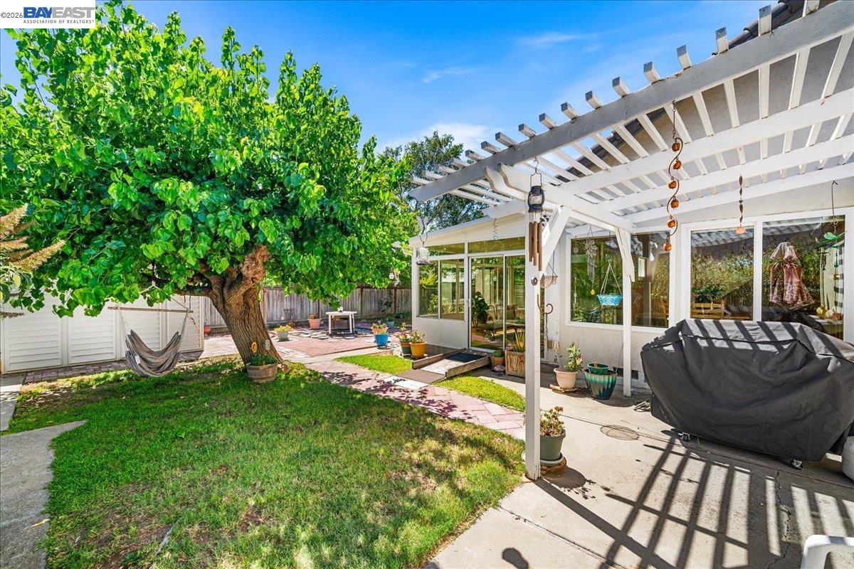 675 Alameda Dr