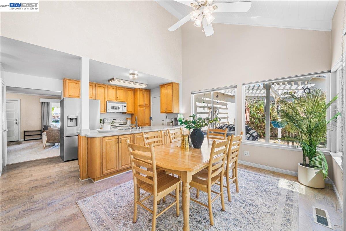 675 Alameda Dr