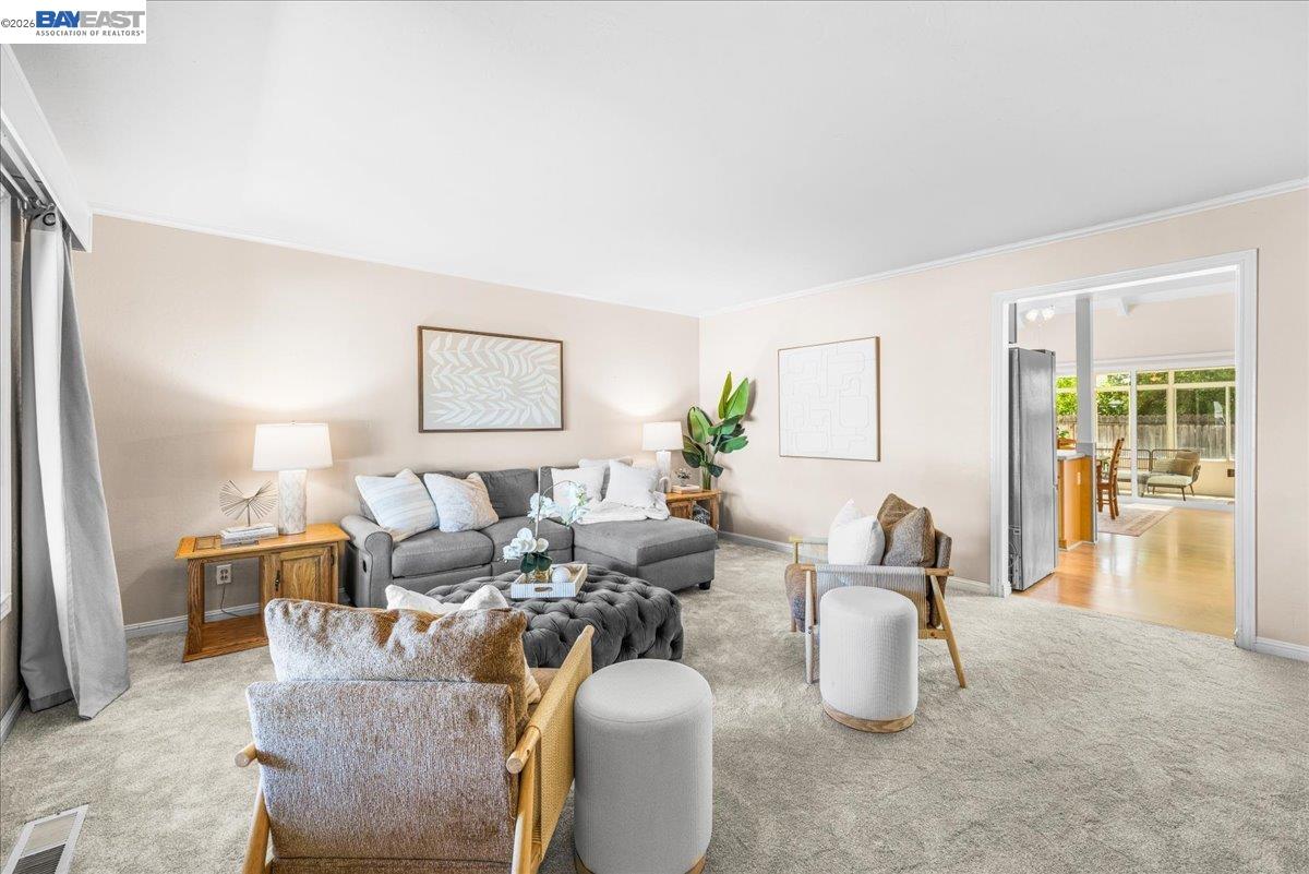 675 Alameda Dr