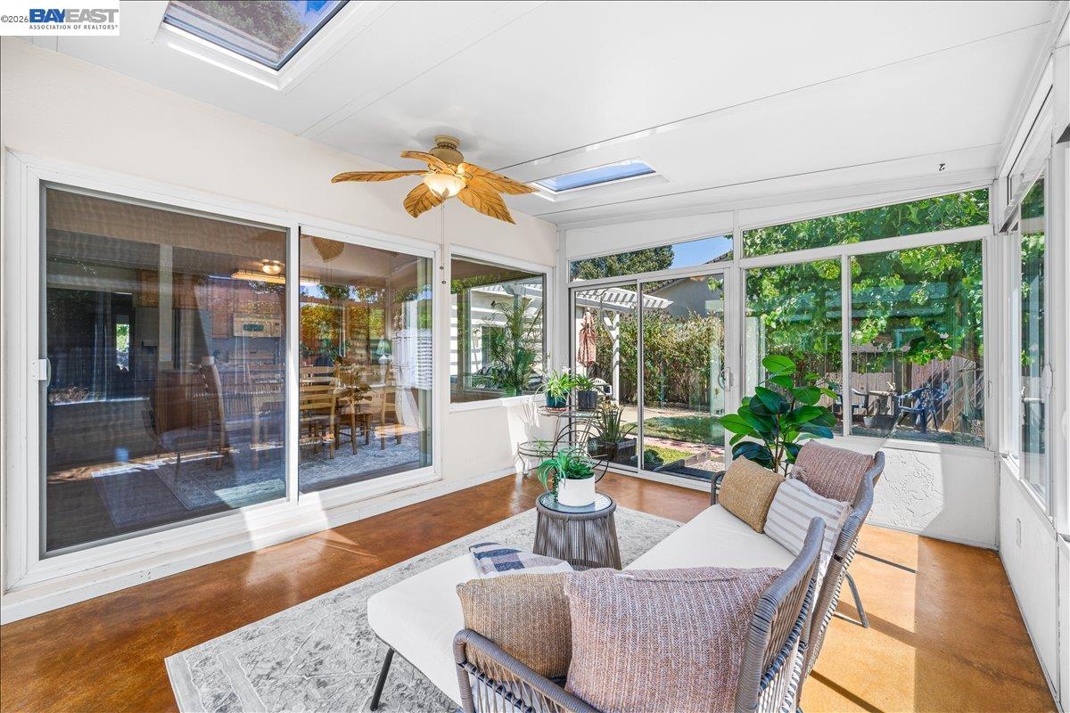 675 Alameda Dr