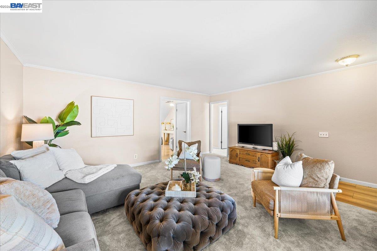 675 Alameda Dr