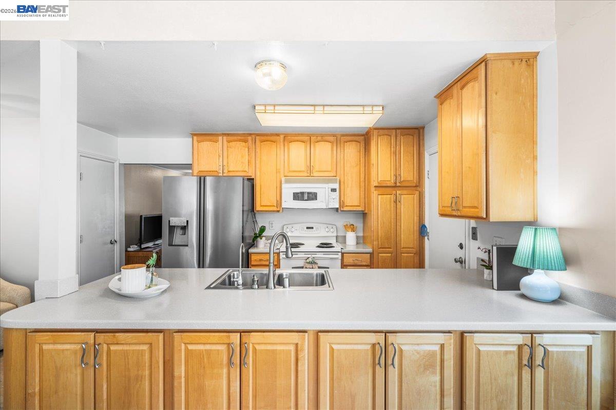 675 Alameda Dr