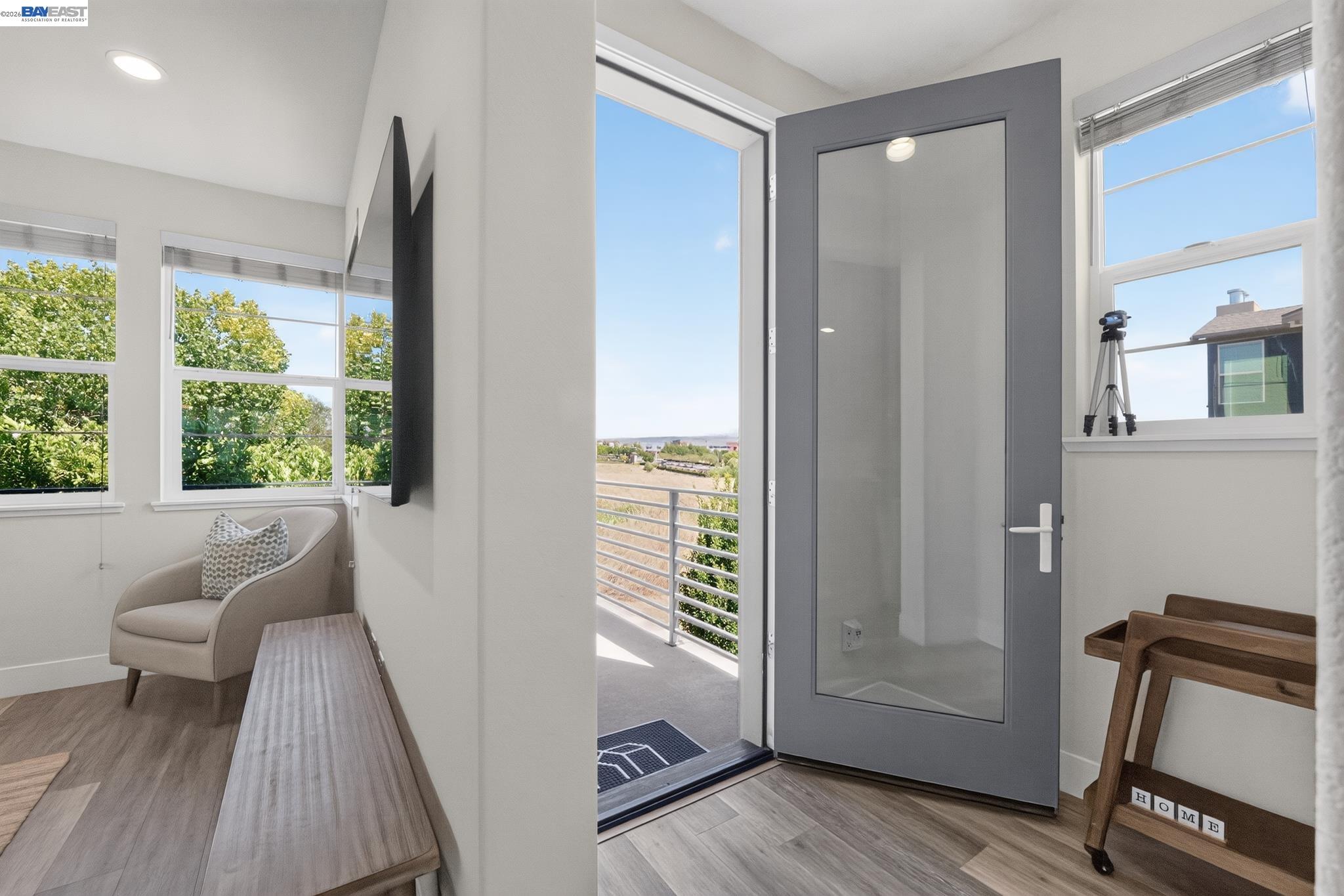 4359 Mono Vista St