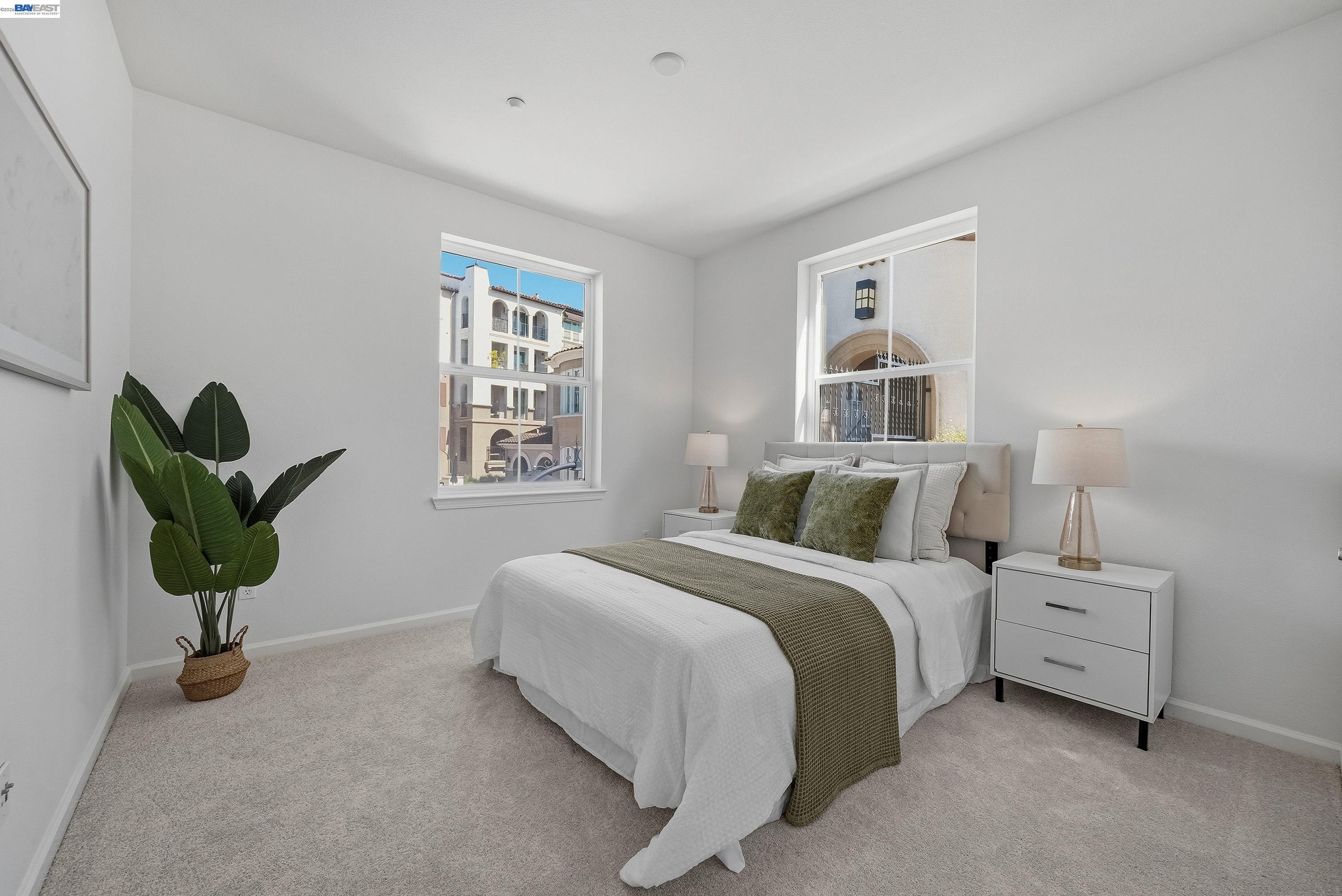 3360 Maguire Way # 140