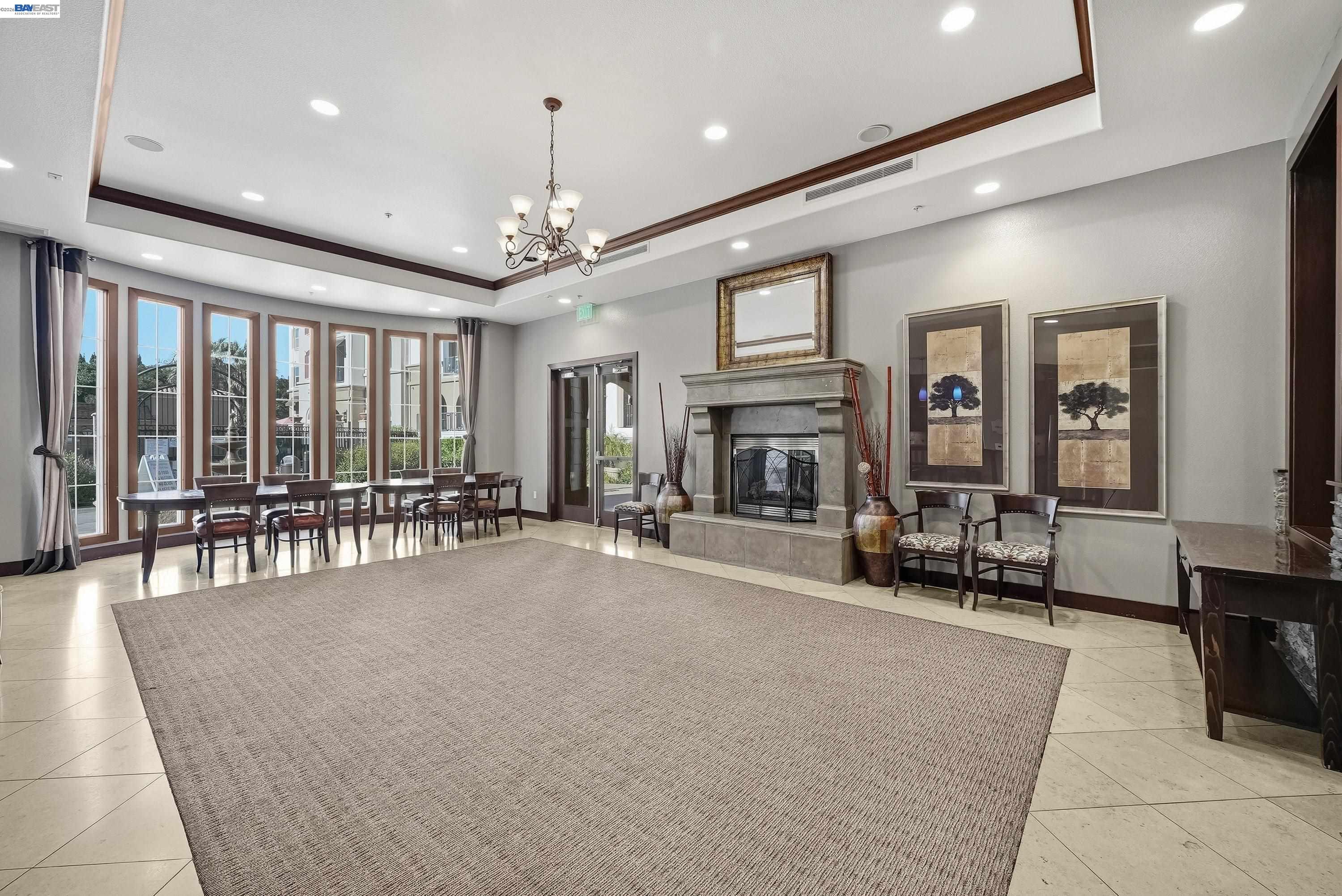 3360 Maguire Way # 140
