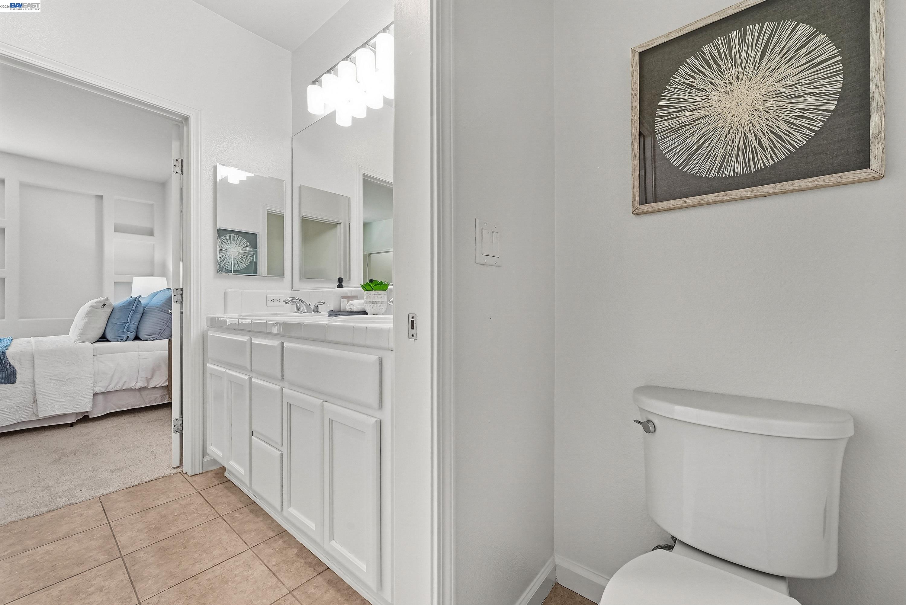 3360 Maguire Way # 140