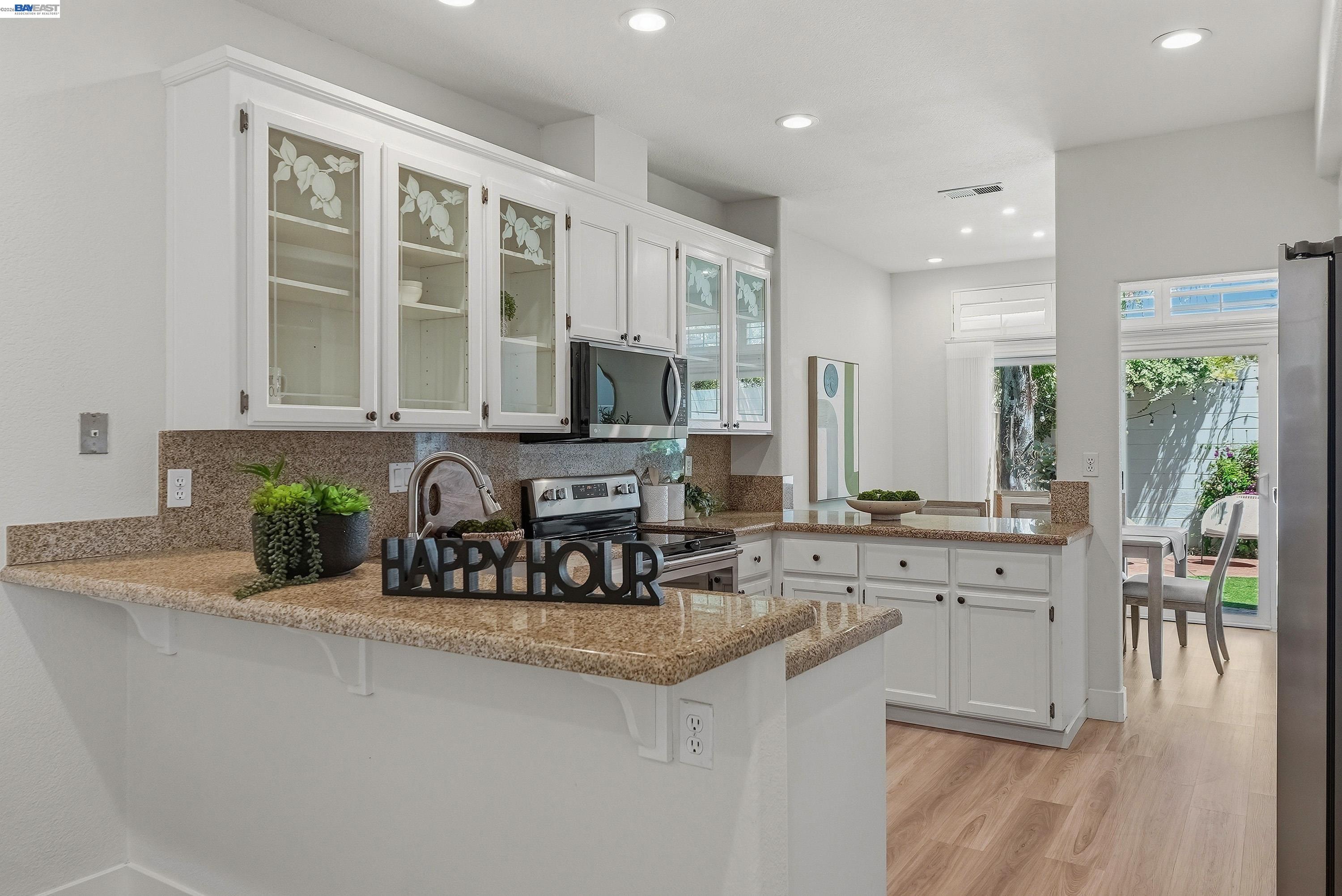 24 Copperfield Ln