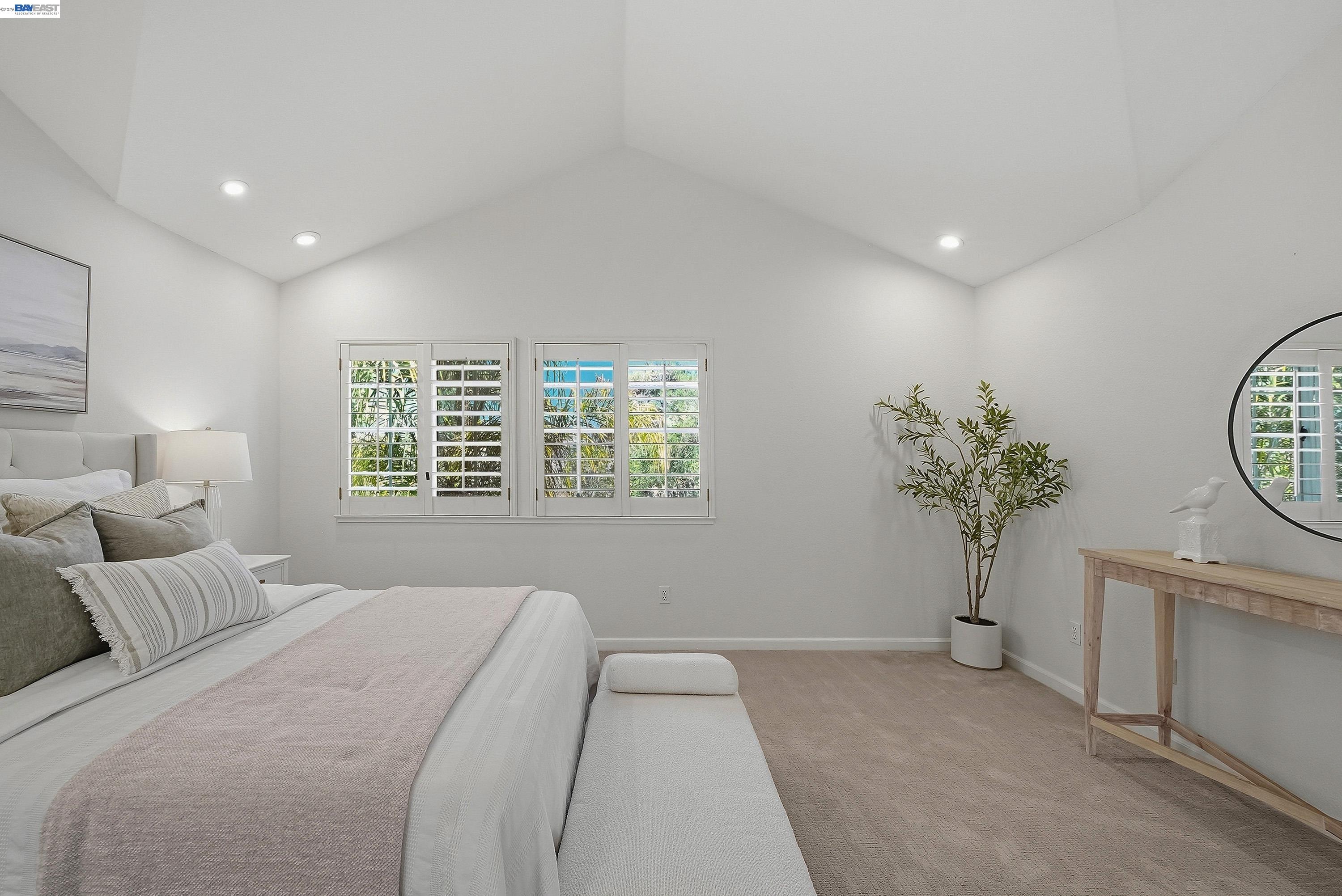 24 Copperfield Ln