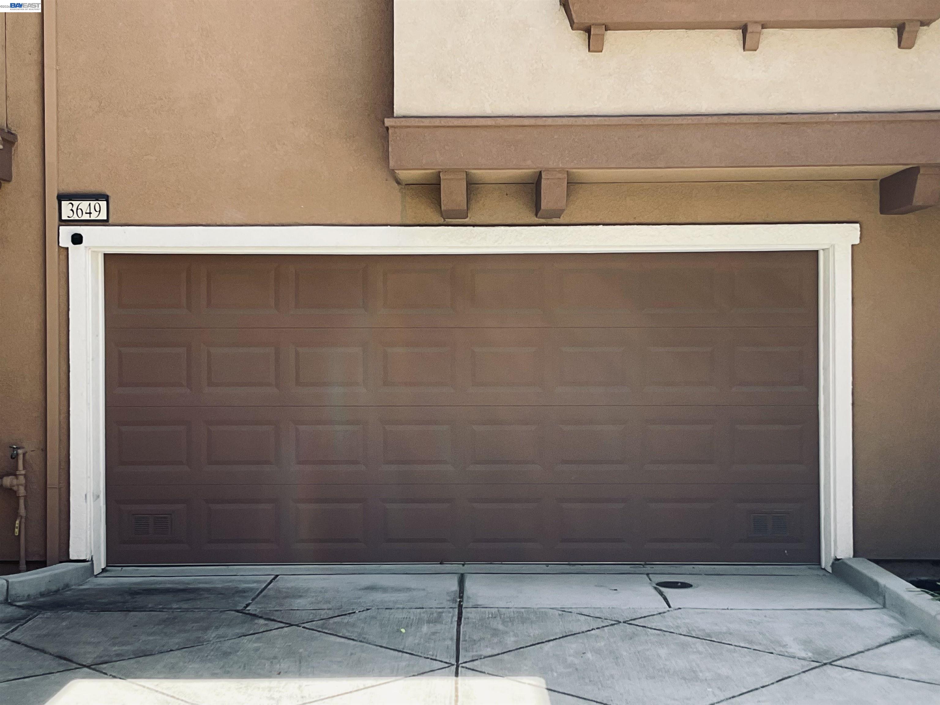 3649 Branding Iron Pl