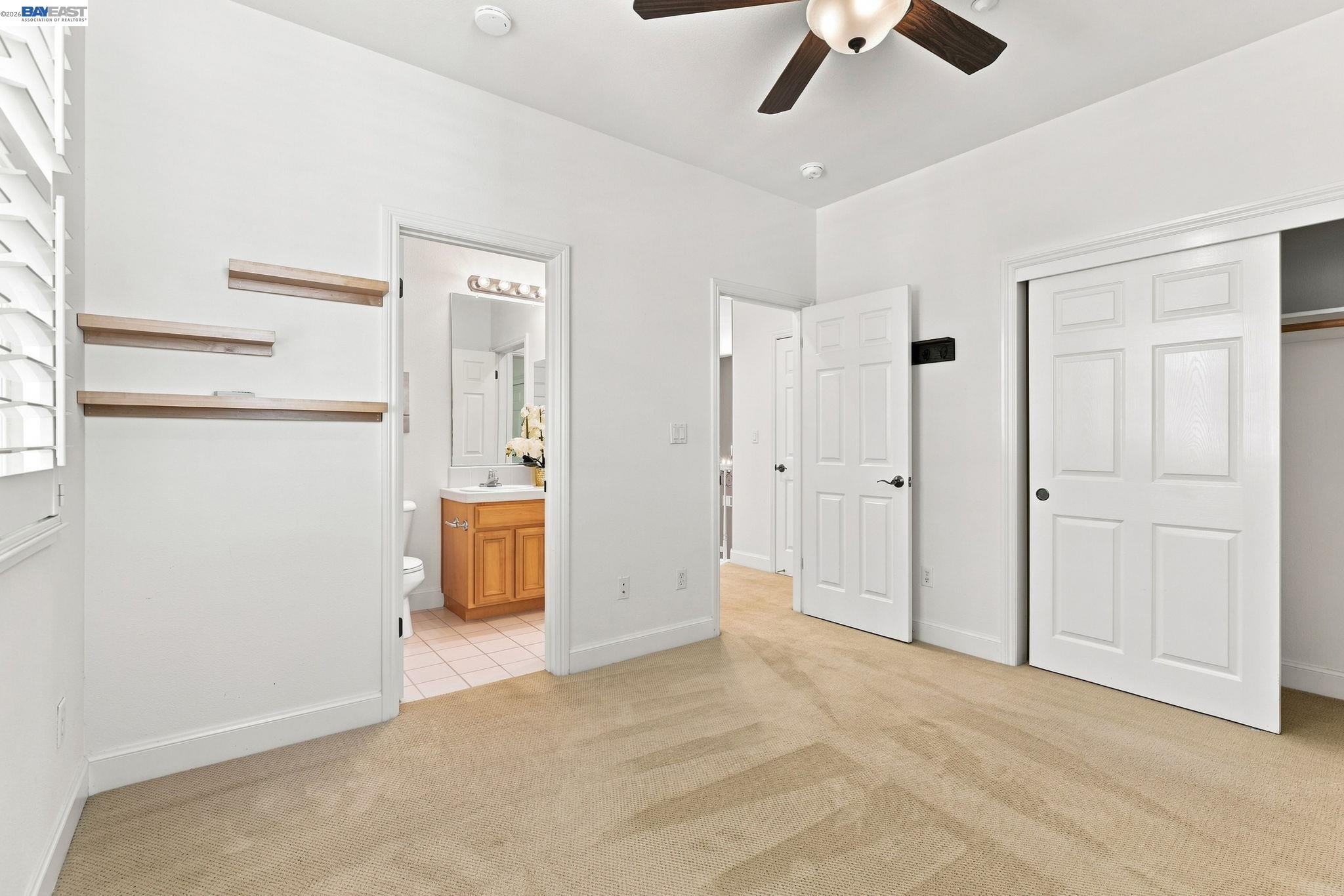 5835 Elder Cir