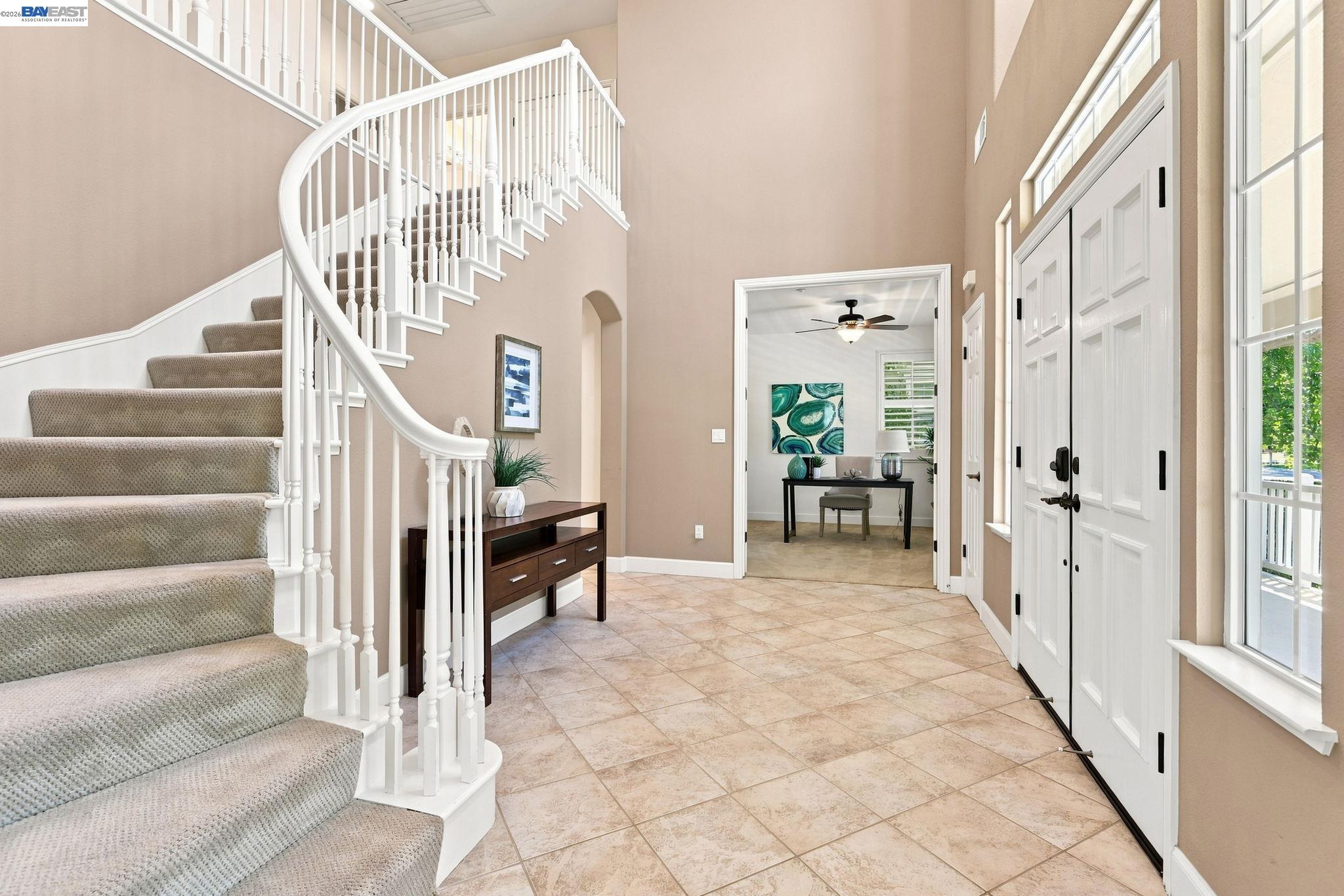 5835 Elder Cir