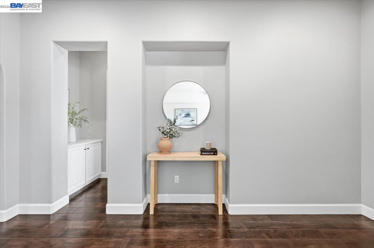 5194 Bengali St