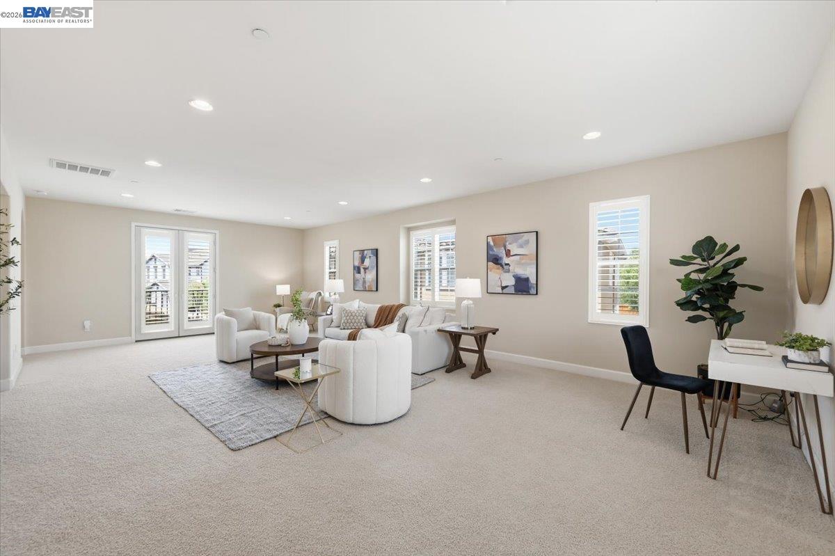 5194 Bengali St