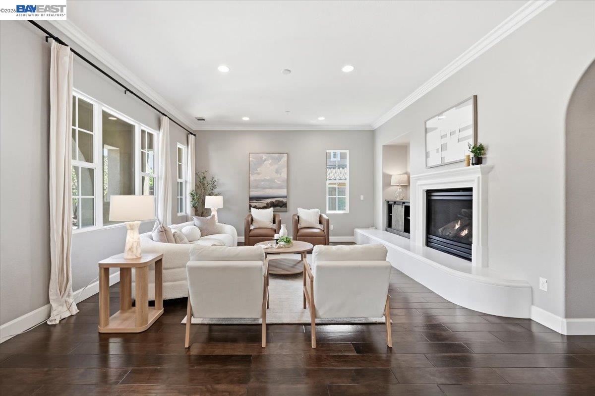5194 Bengali St