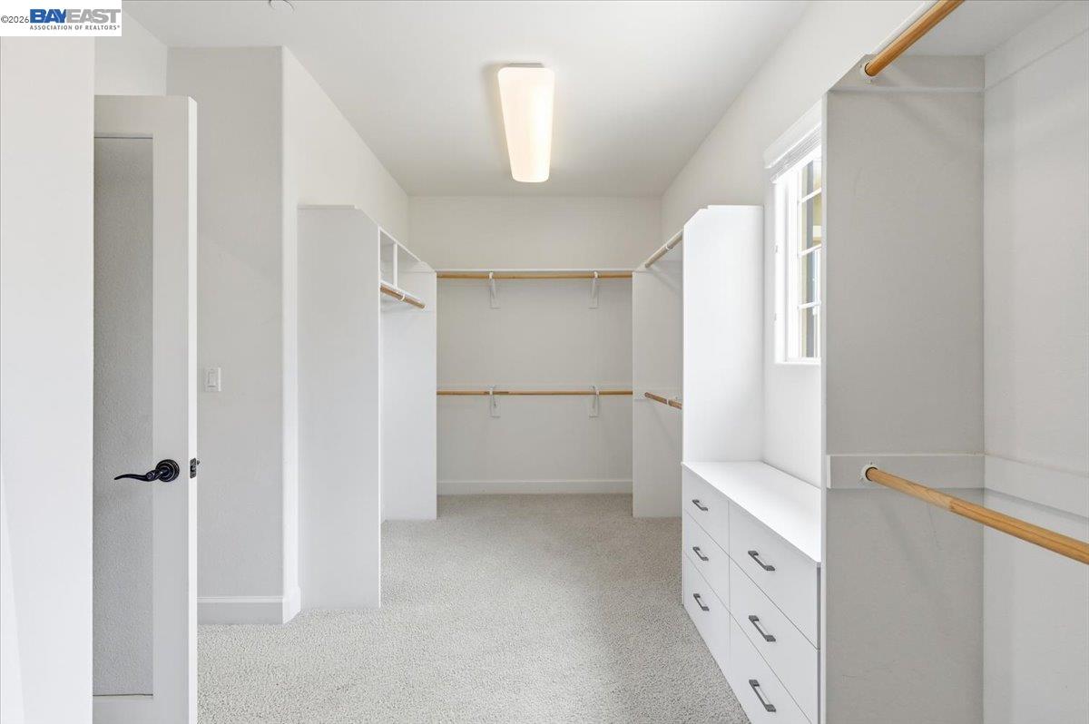 5194 Bengali St