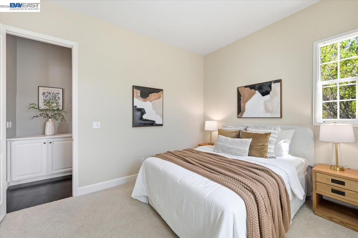 5194 Bengali St