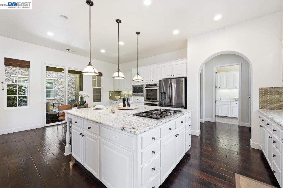 5194 Bengali St
