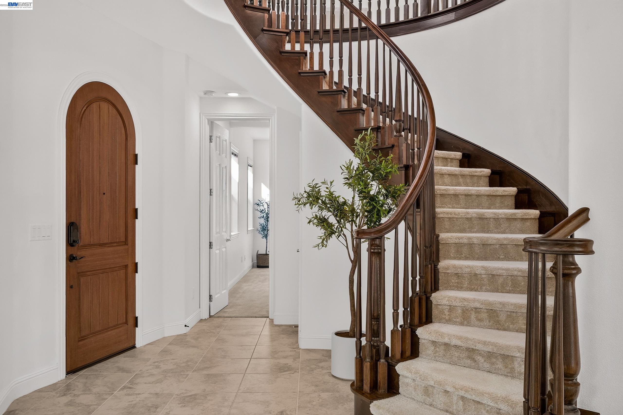 277 Goldfield Pl