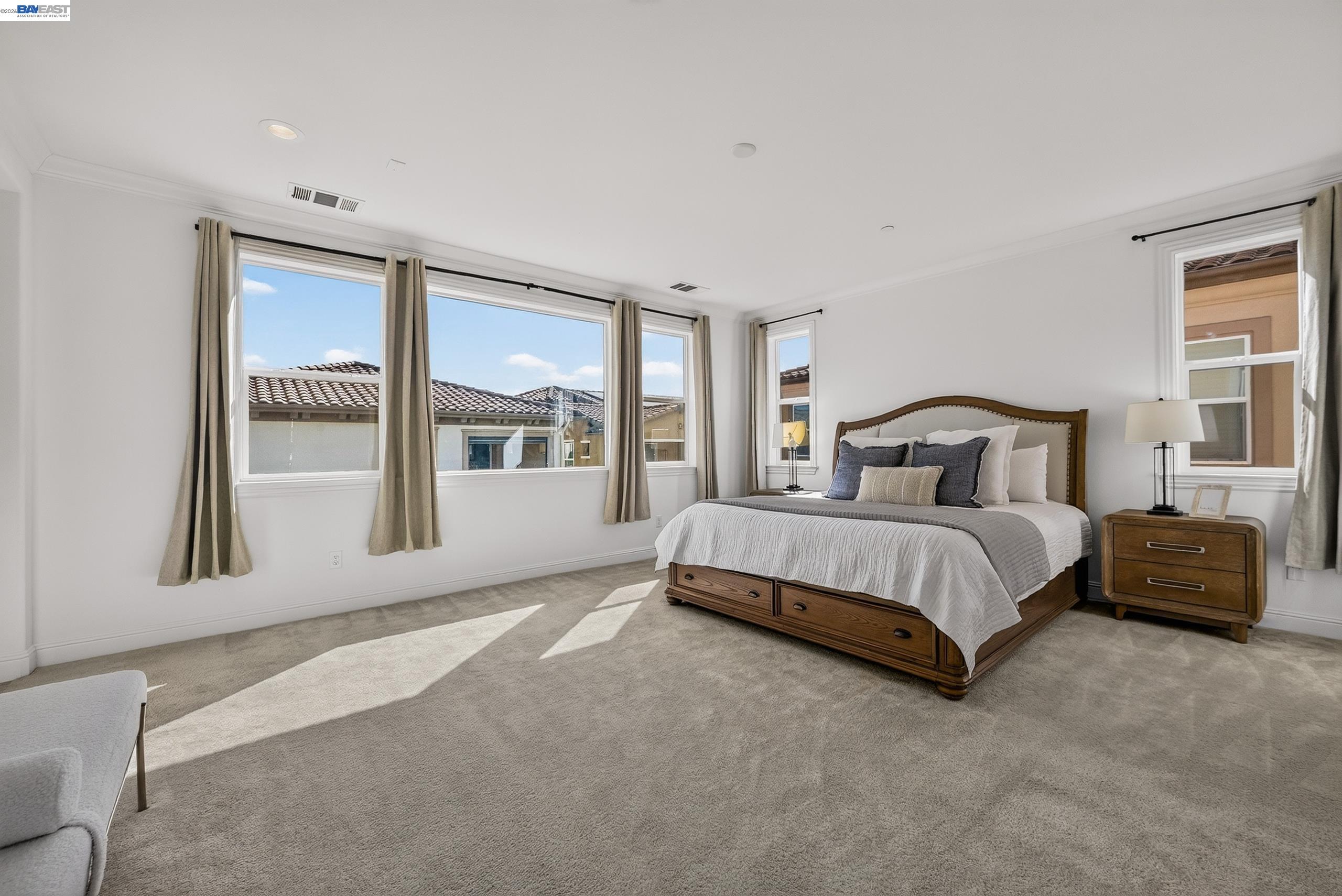 277 Goldfield Pl