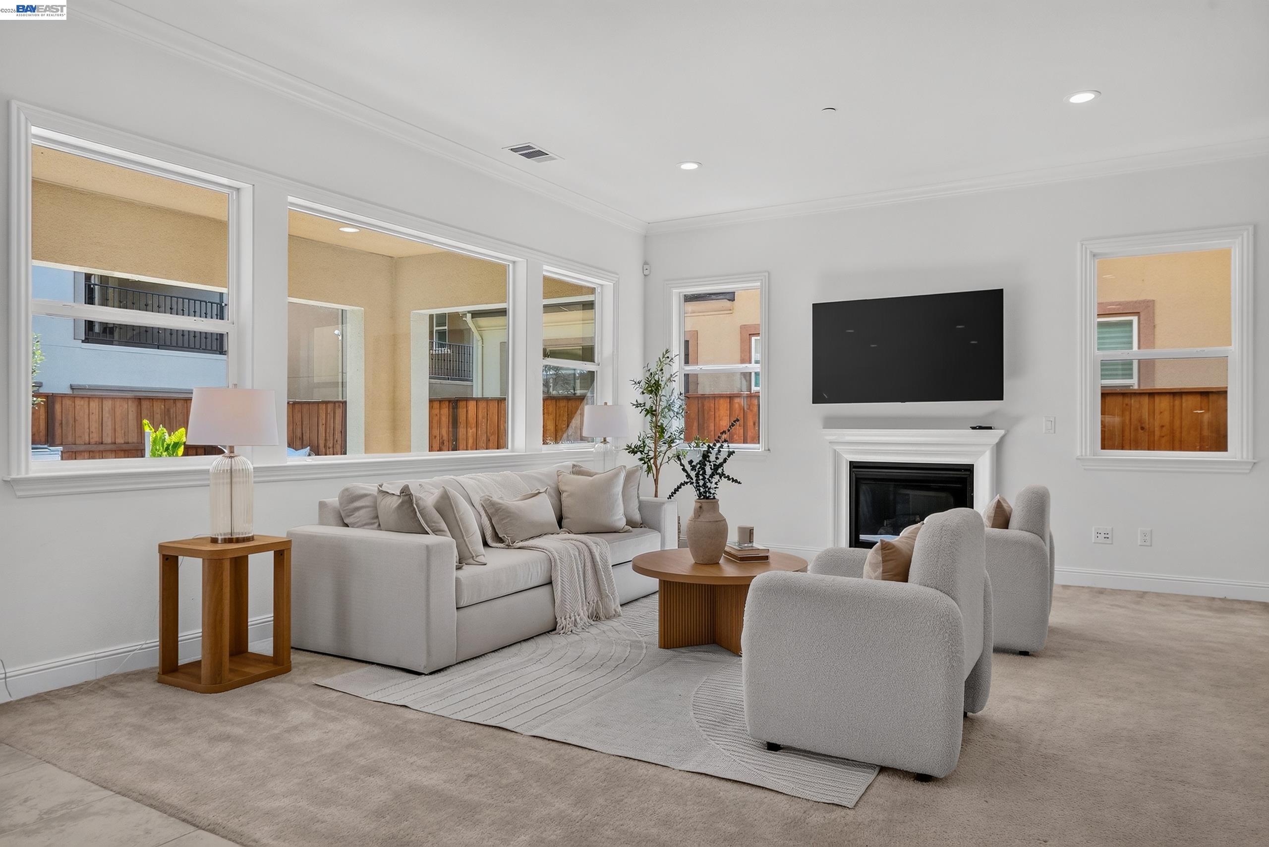 277 Goldfield Pl
