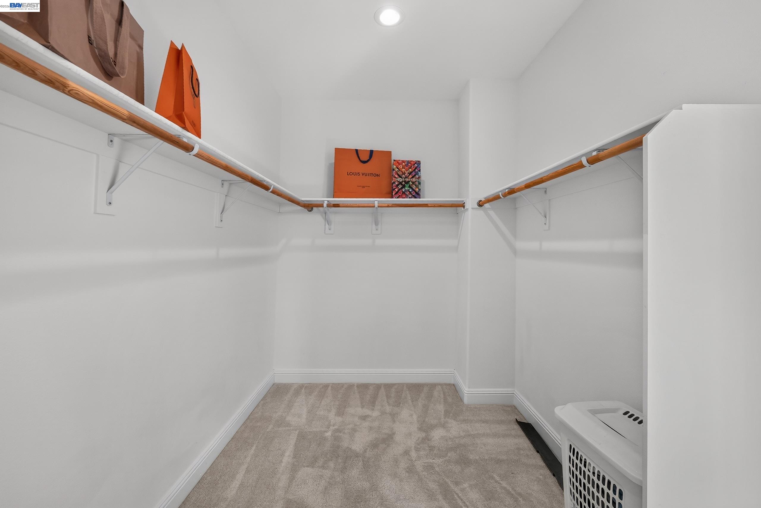 277 Goldfield Pl