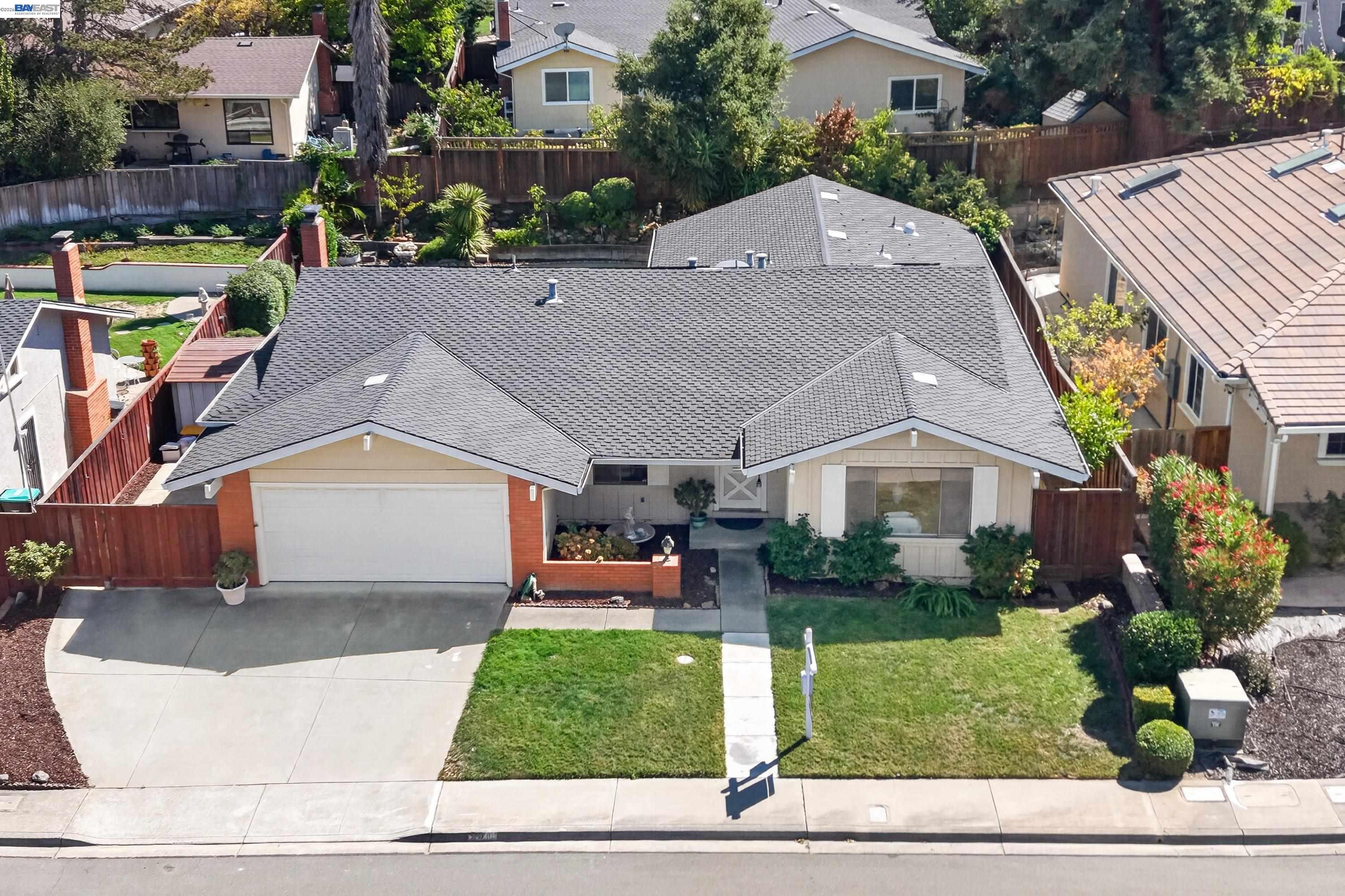 7918 Hillsboro Ct