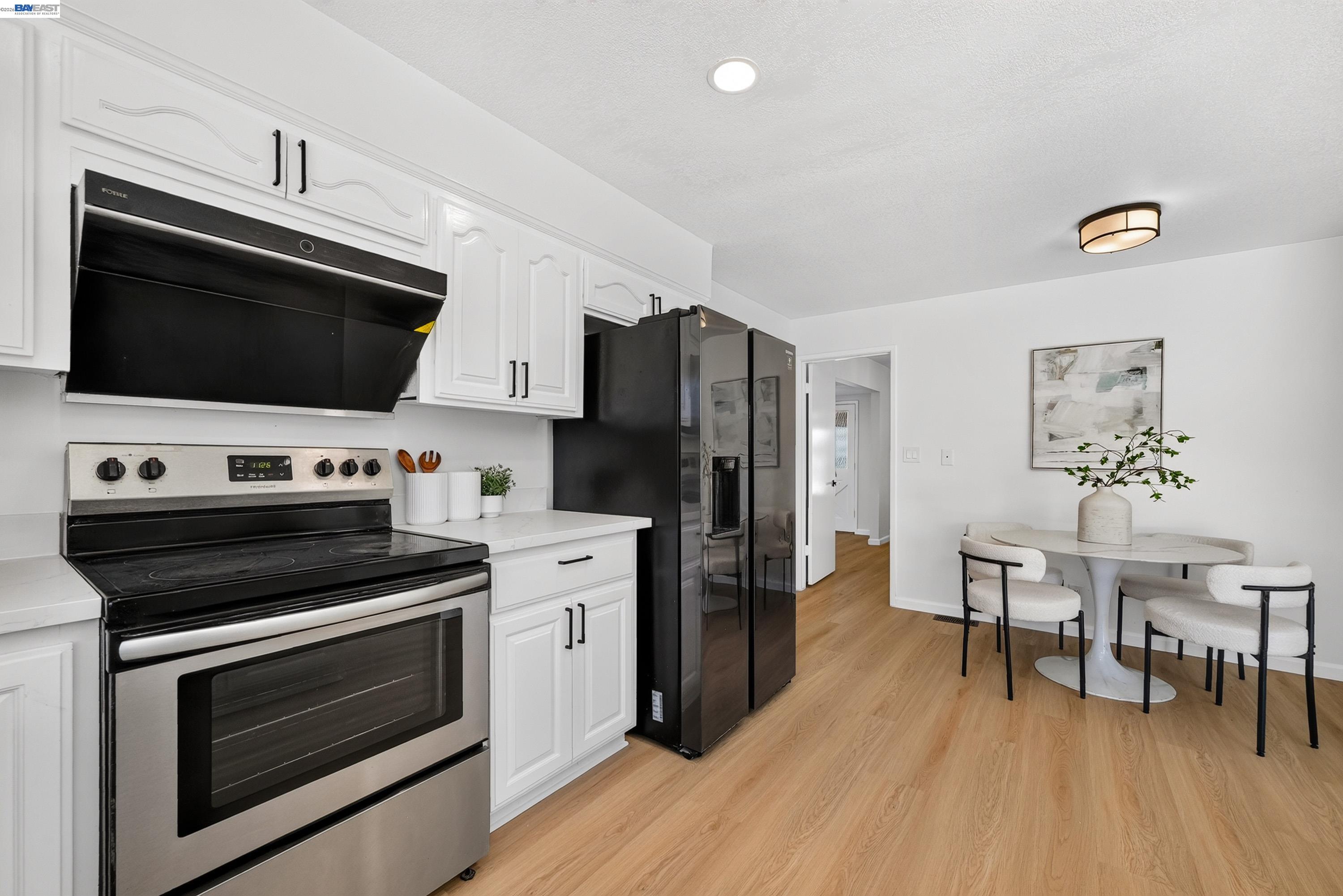 7918 Hillsboro Ct