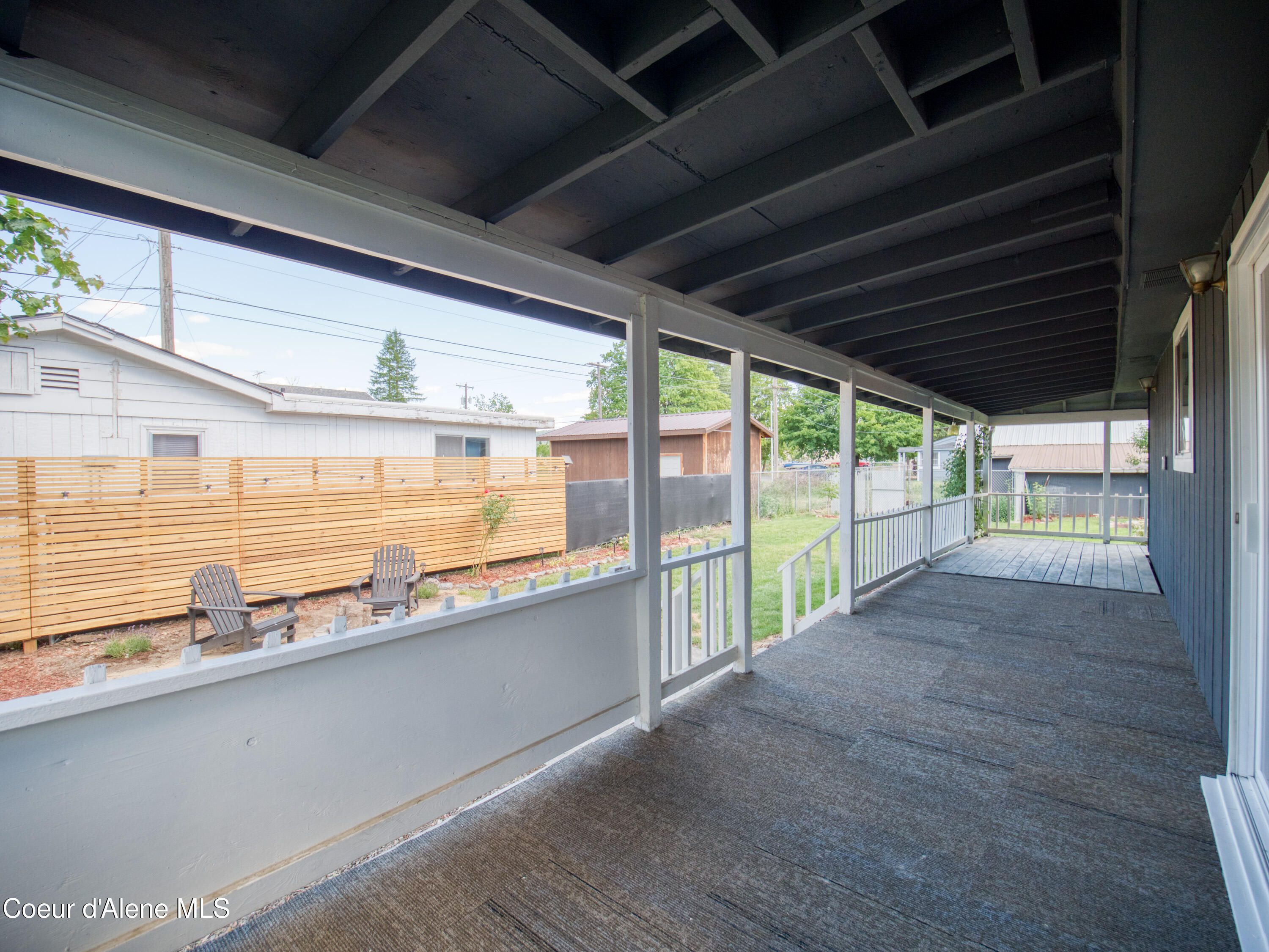 318 E 4TH AVE