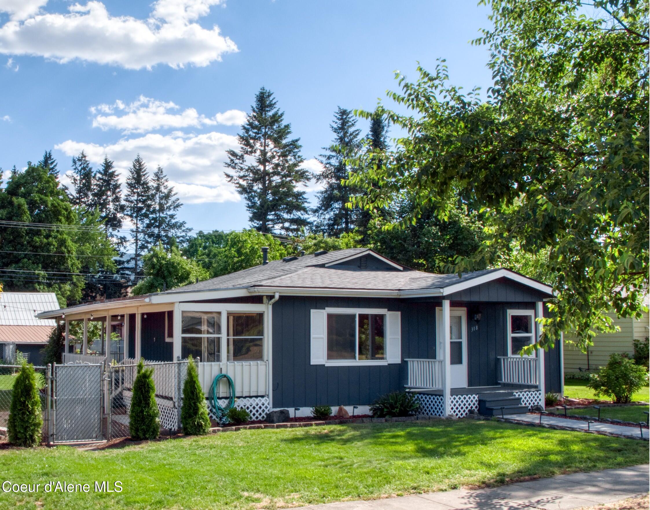 318 E 4TH AVE