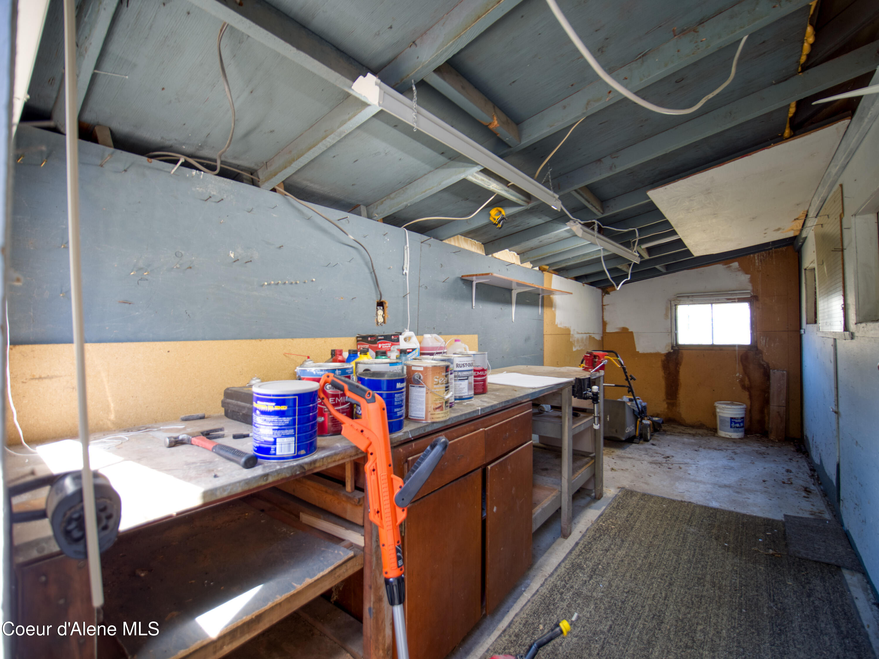 318 E 4TH AVE