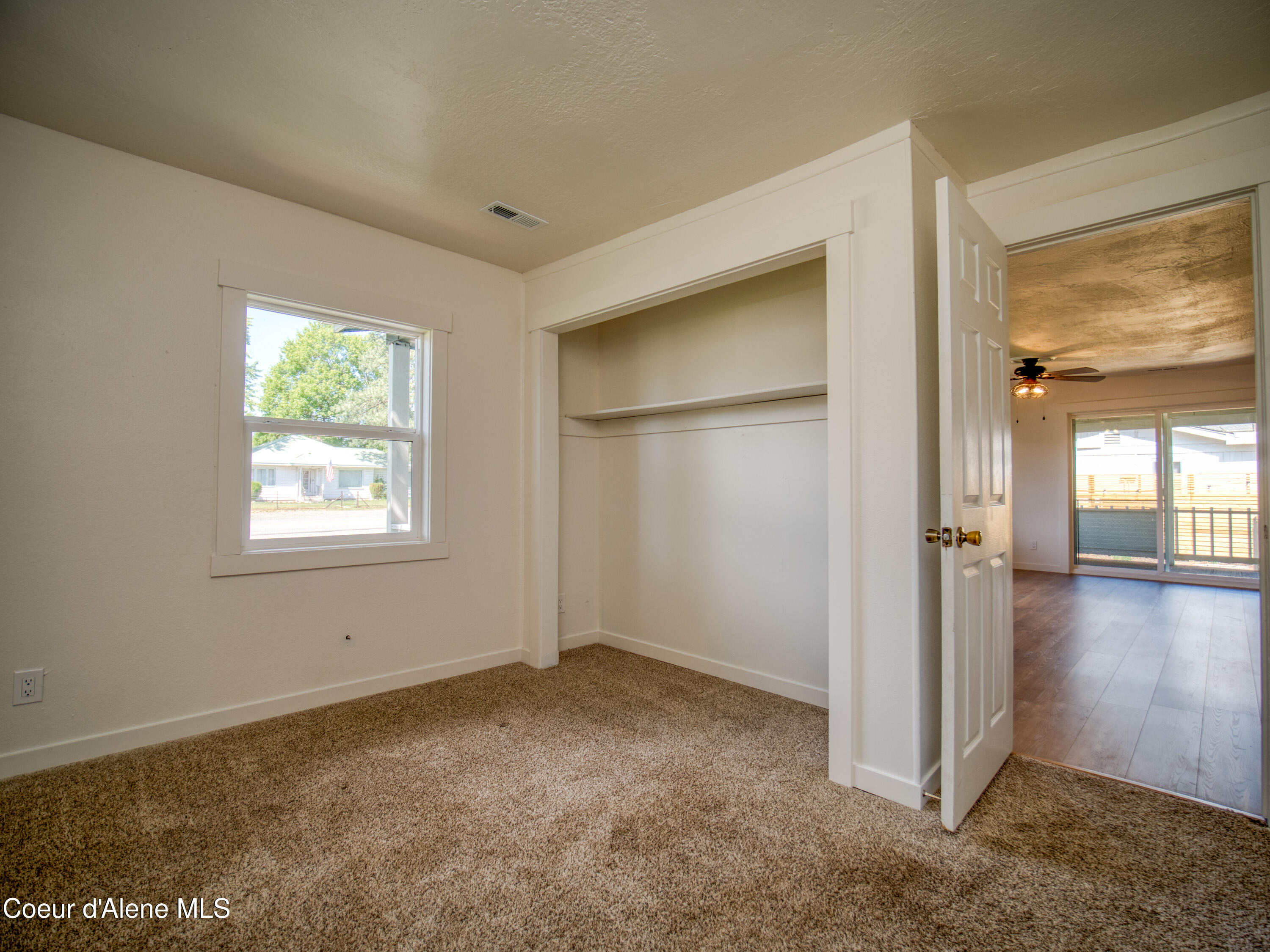 318 E 4TH AVE