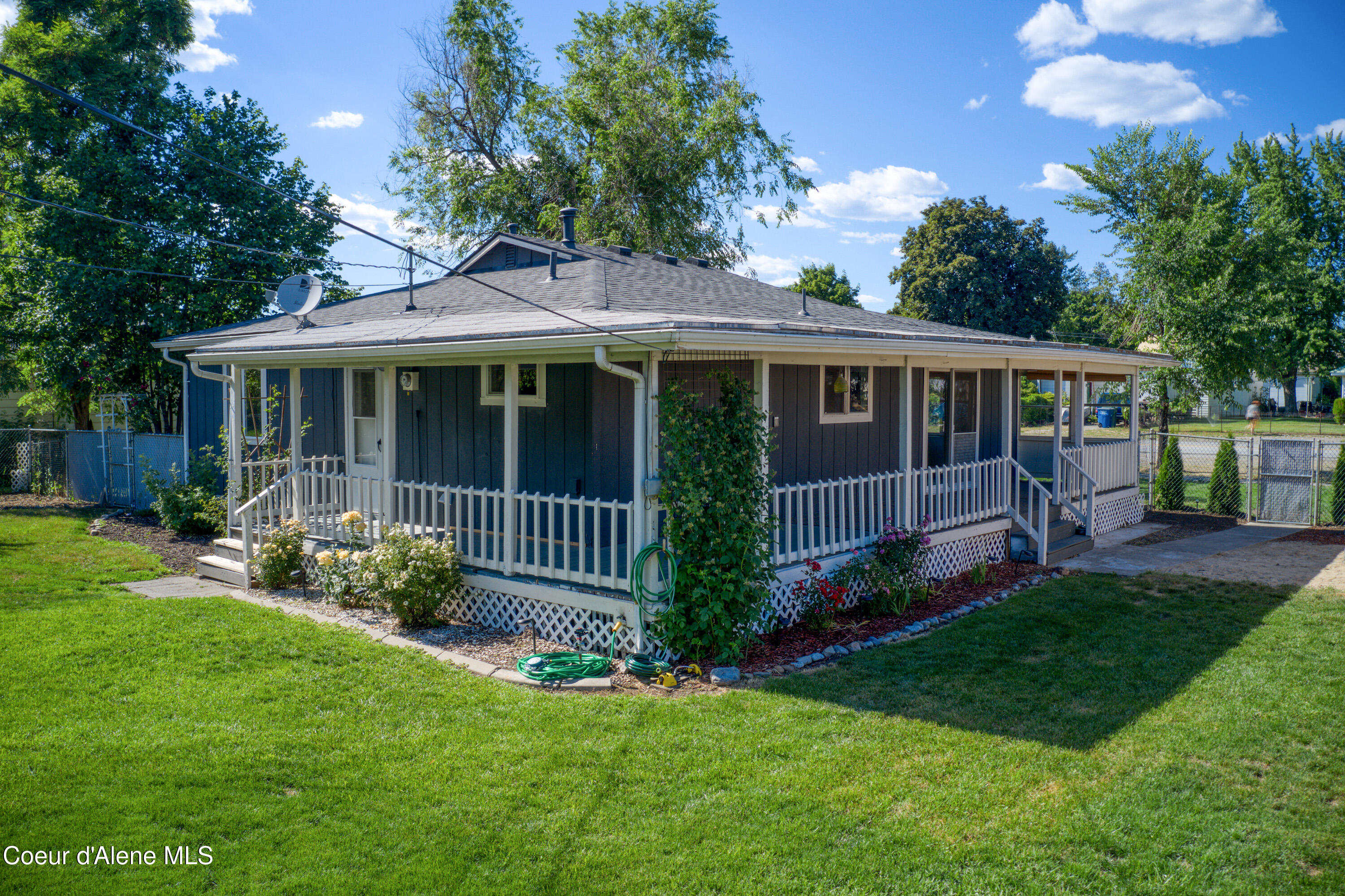 318 E 4TH AVE