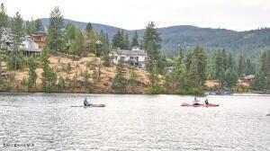 995 E RAILROAD AVENUE