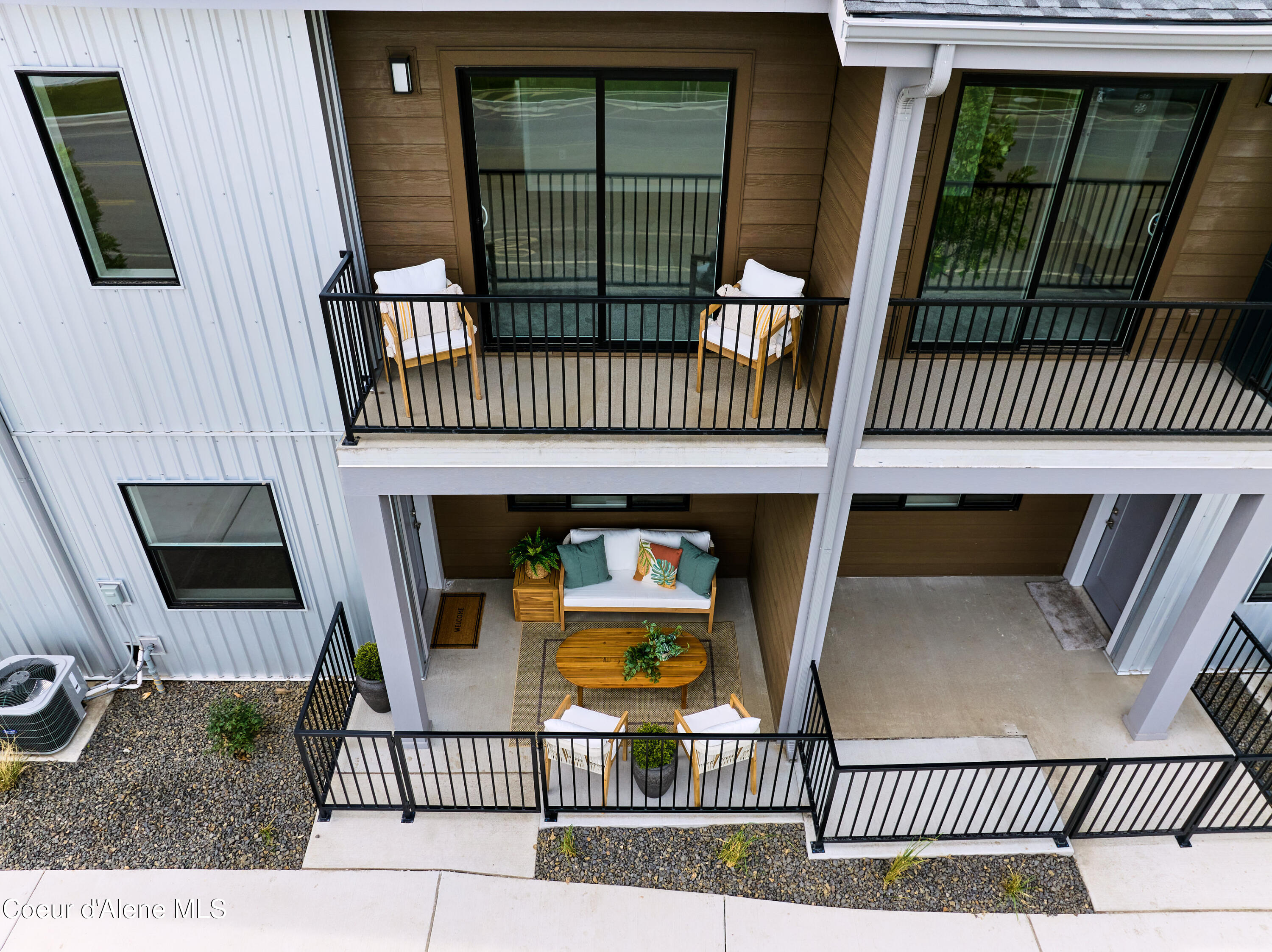 1048 E 4TH AVE, 104