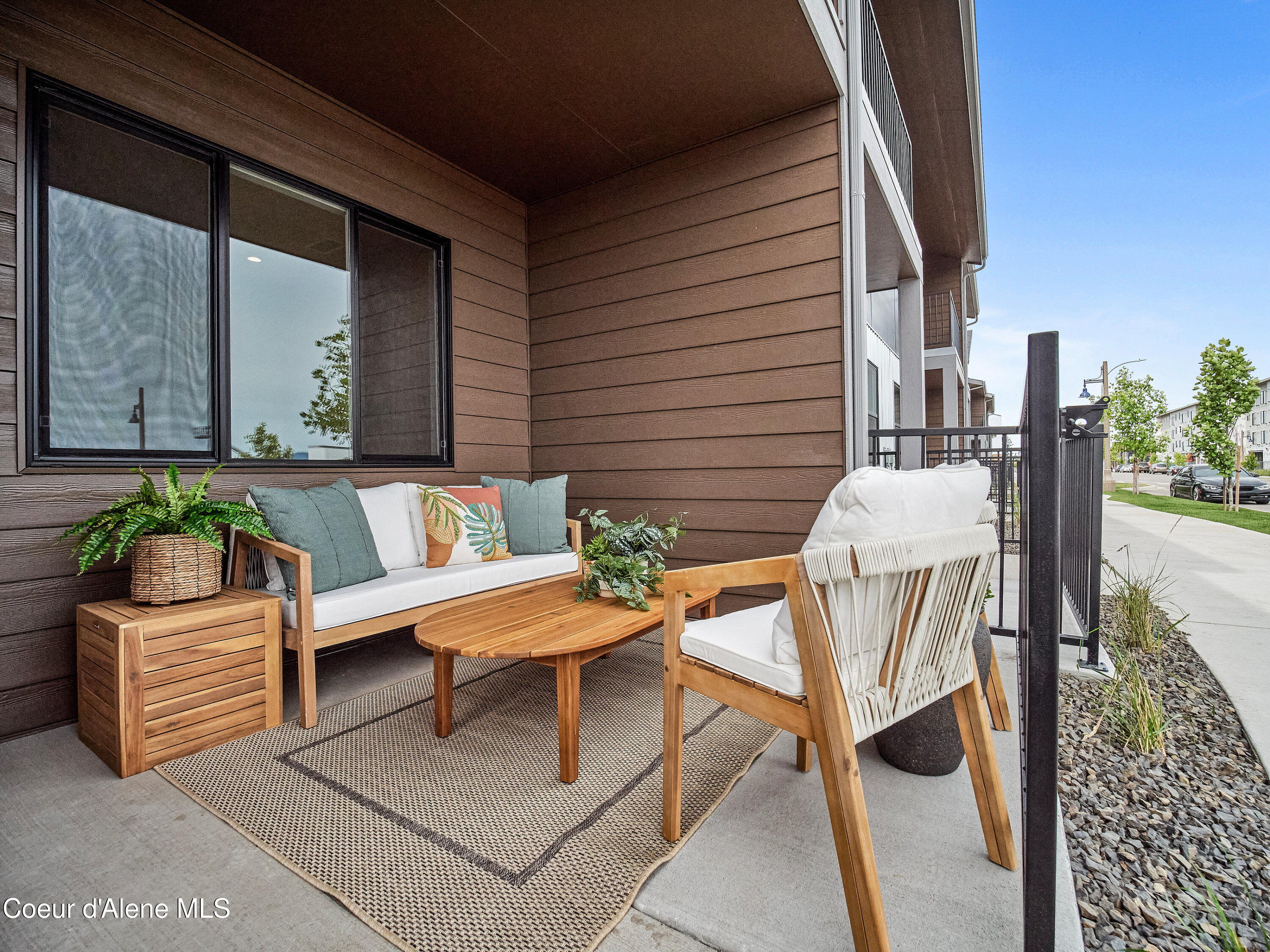 1048 E 4TH AVE, 104