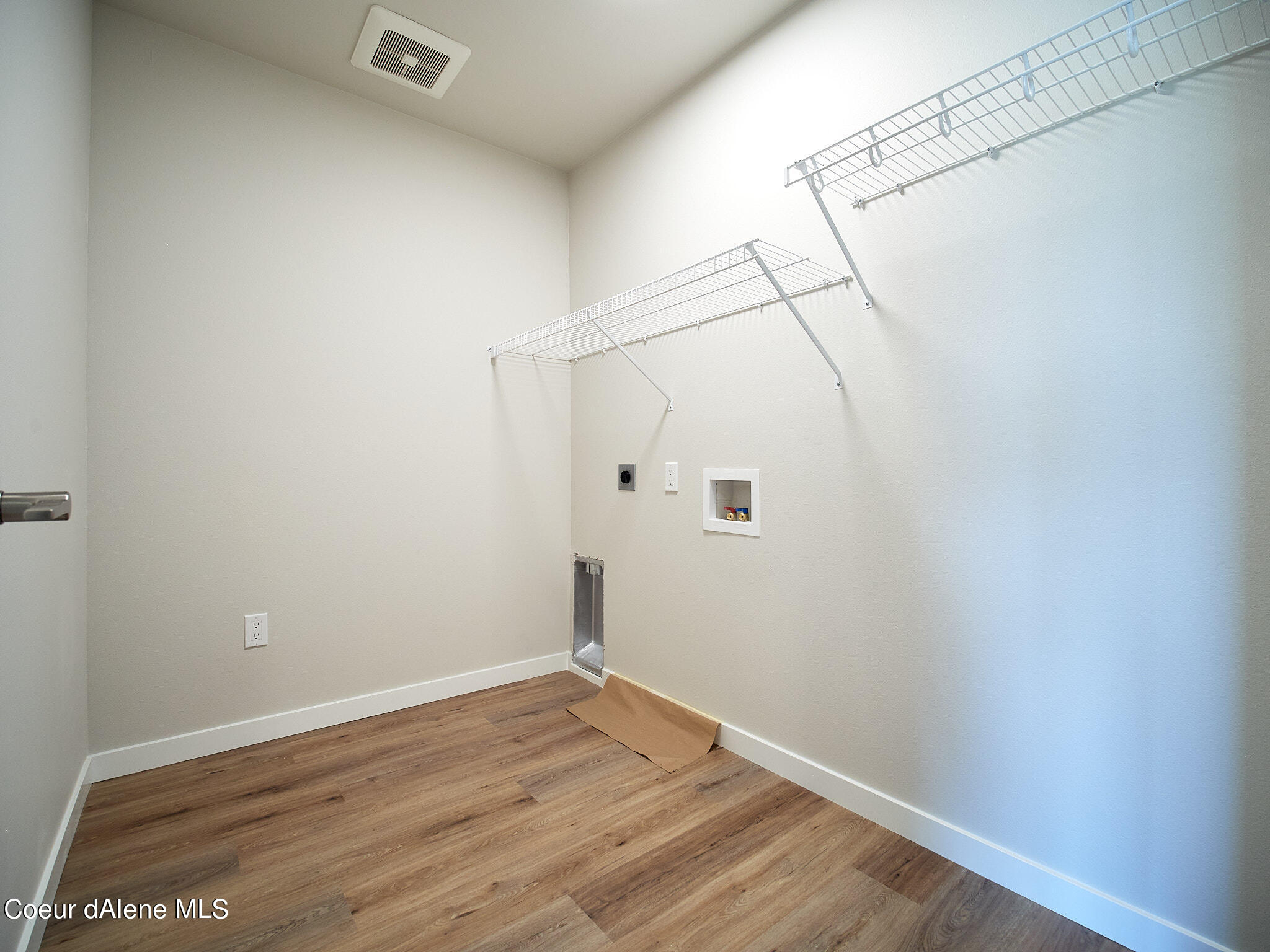 1048 E 4TH AVE, 104
