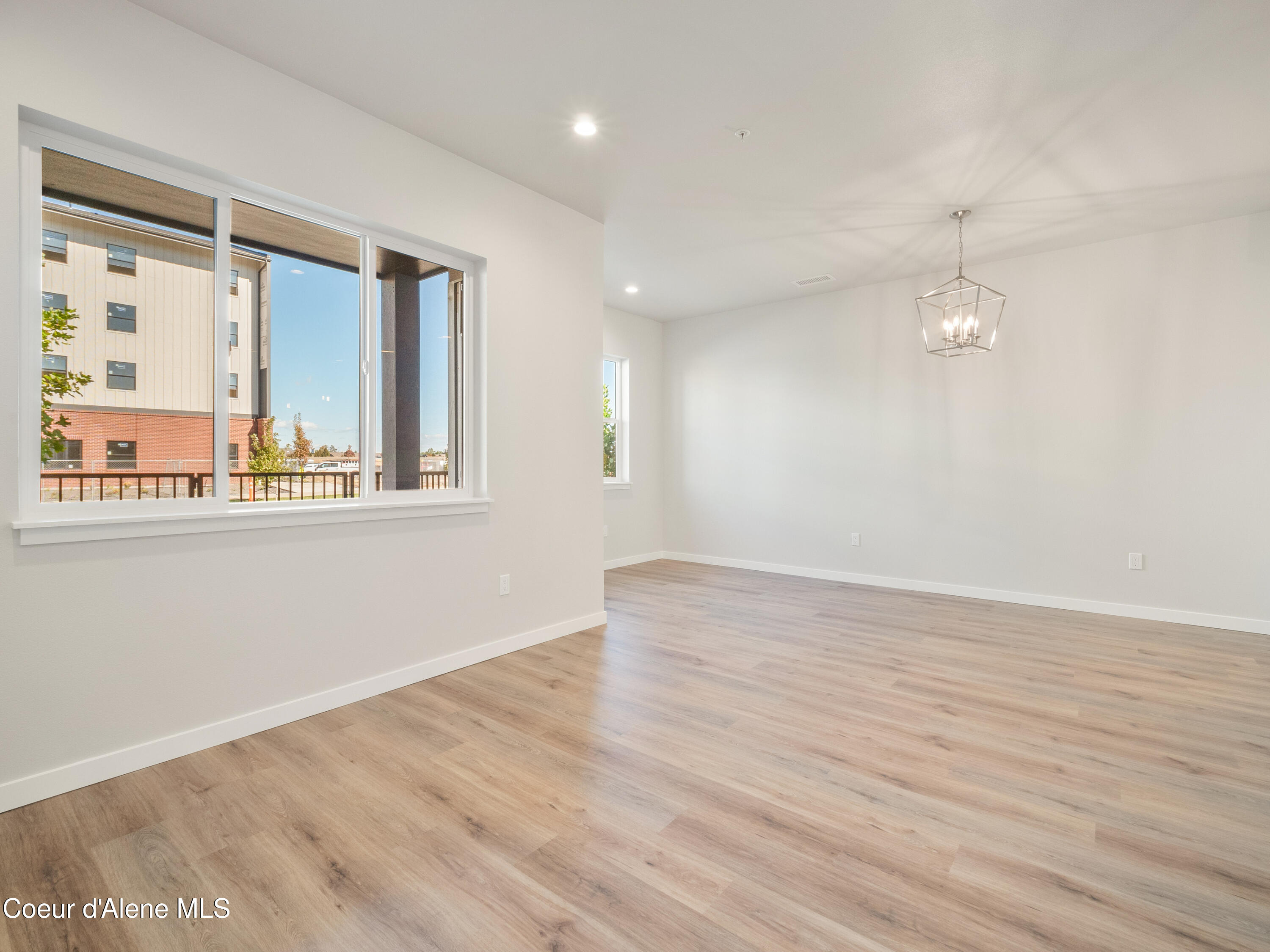 1048 E 4TH AVE, 104