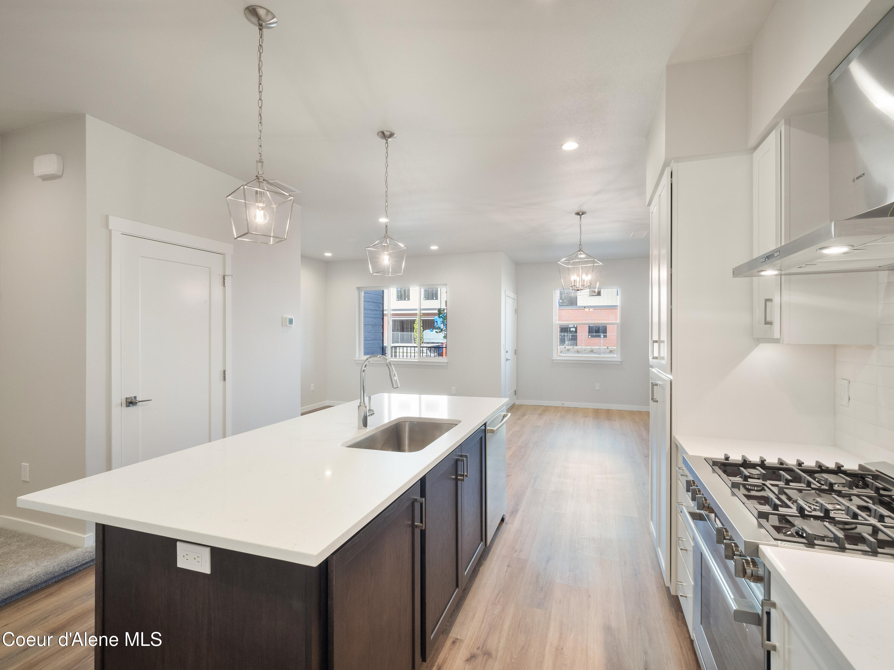 1048 E 4TH AVE, 104
