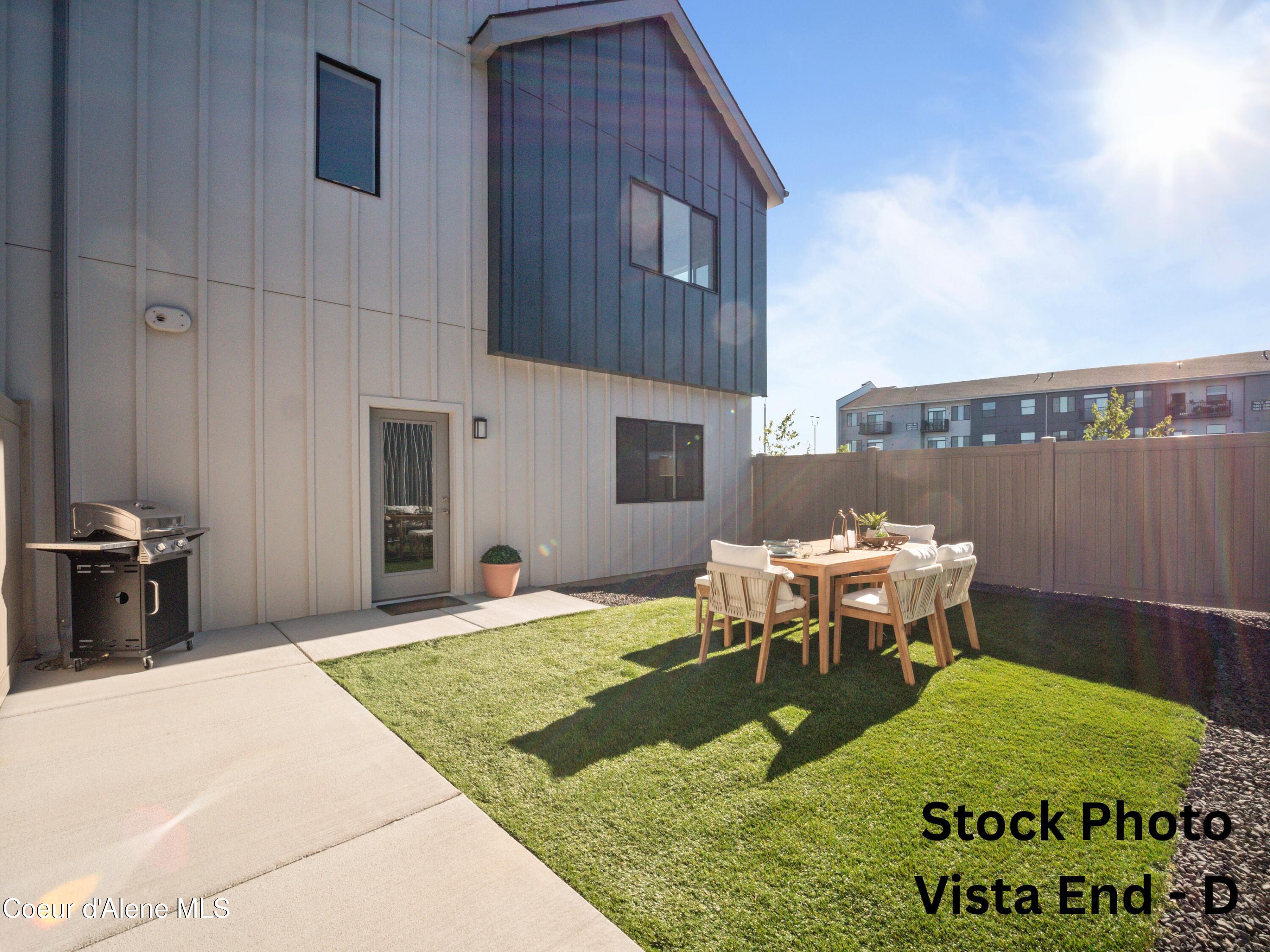 1037 E RAILROAD AVENUE