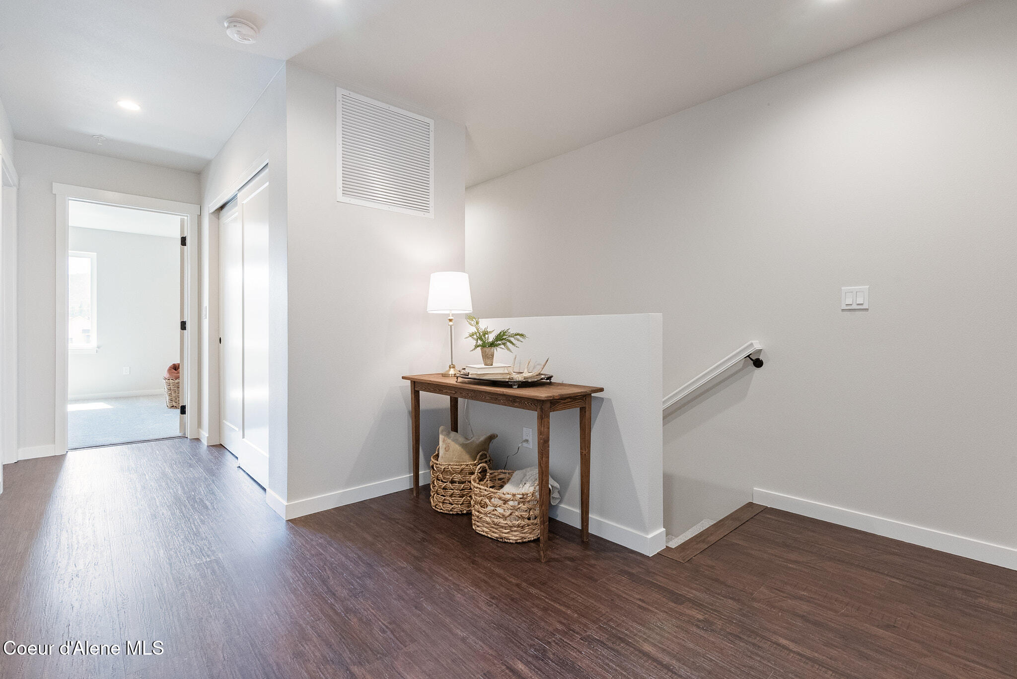 1008 E 4TH AVE, 104