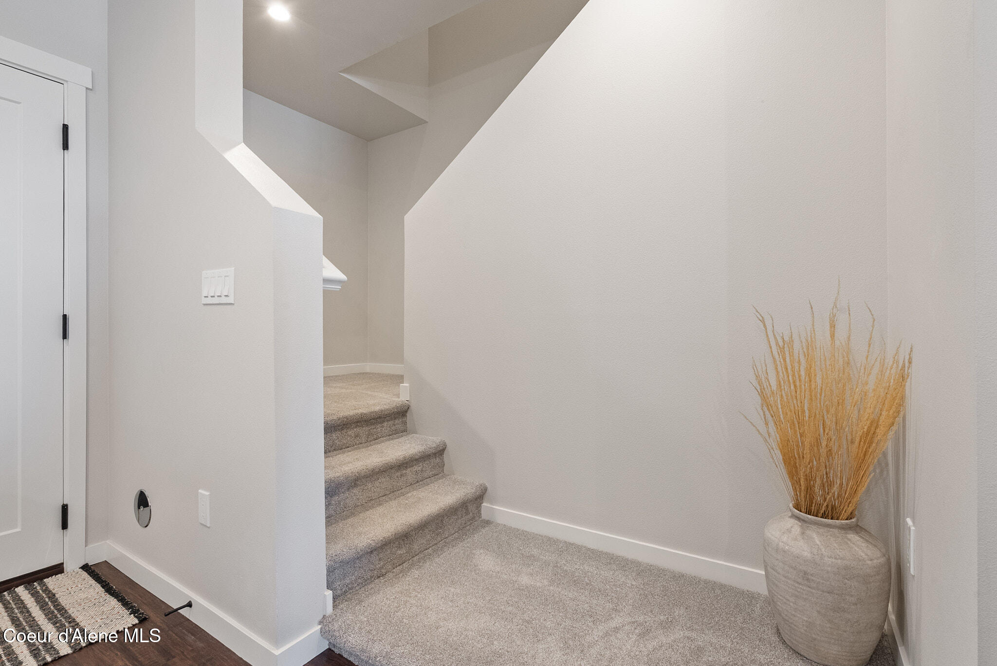 1008 E 4TH AVE, 104