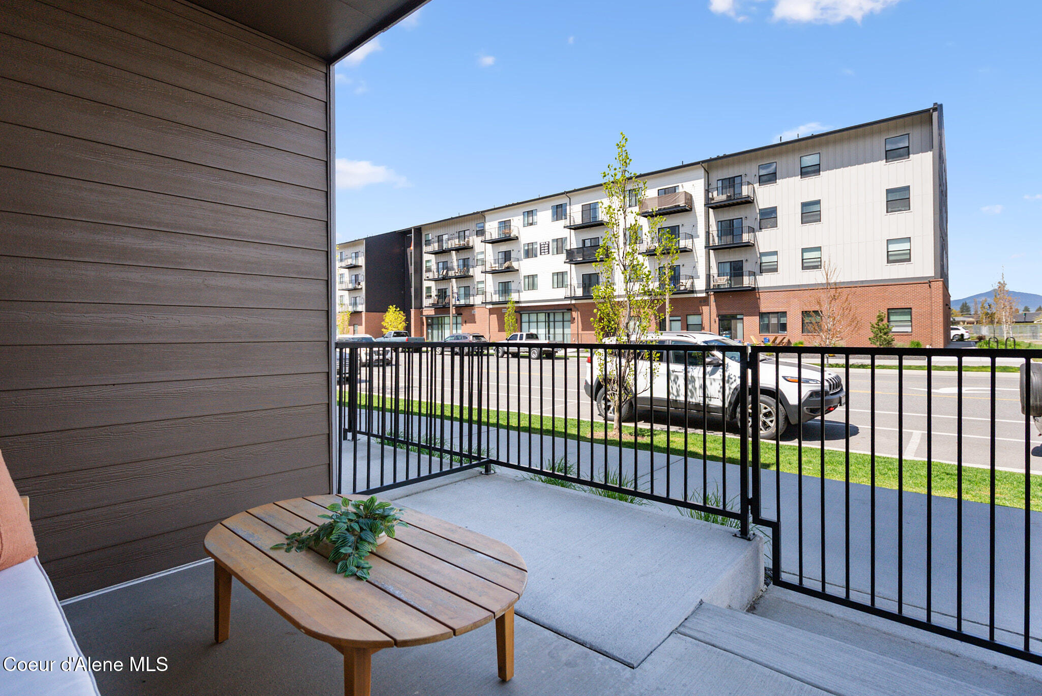 1008 E 4TH AVE, 104