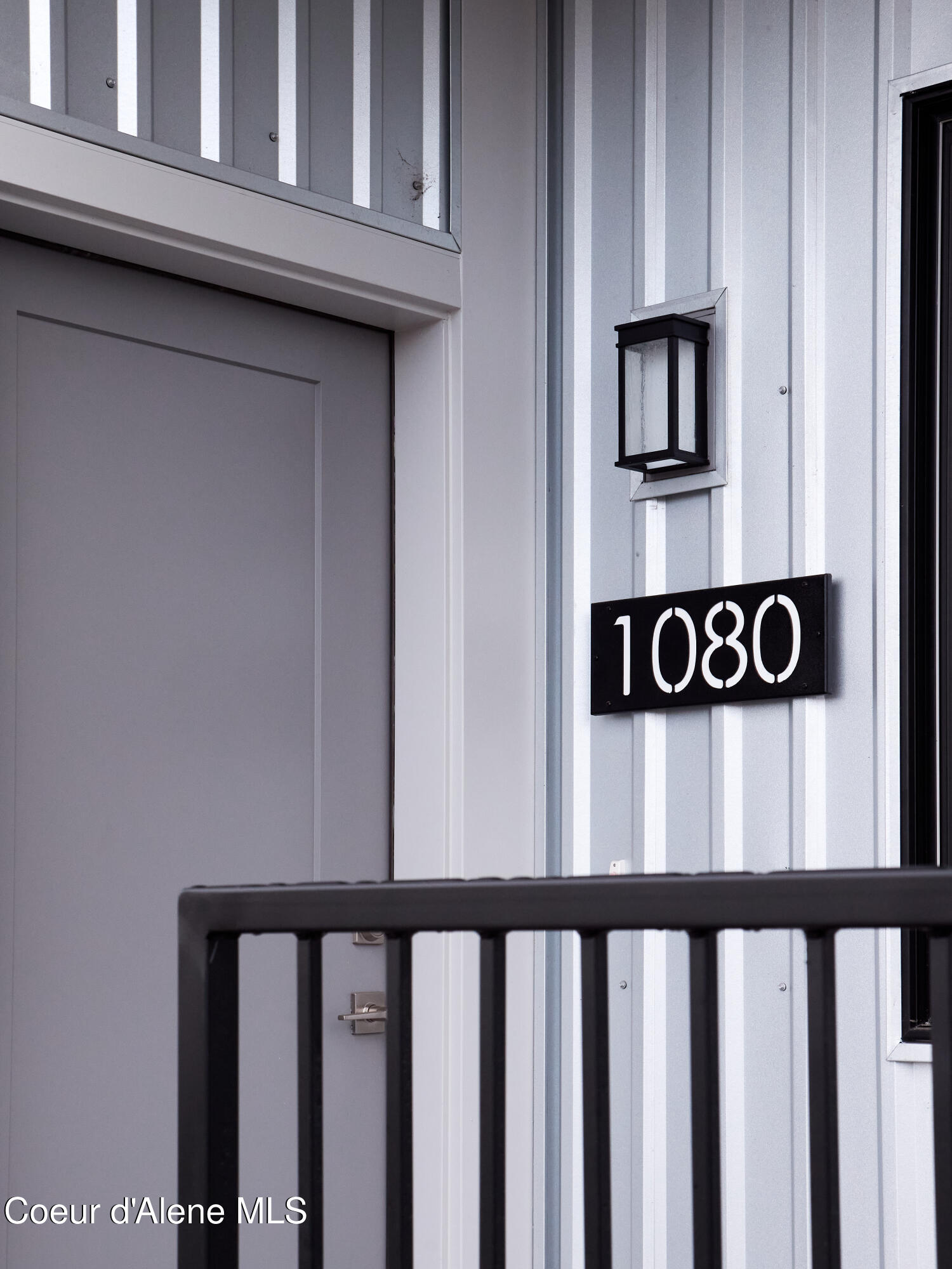 1080 E 4TH AVE