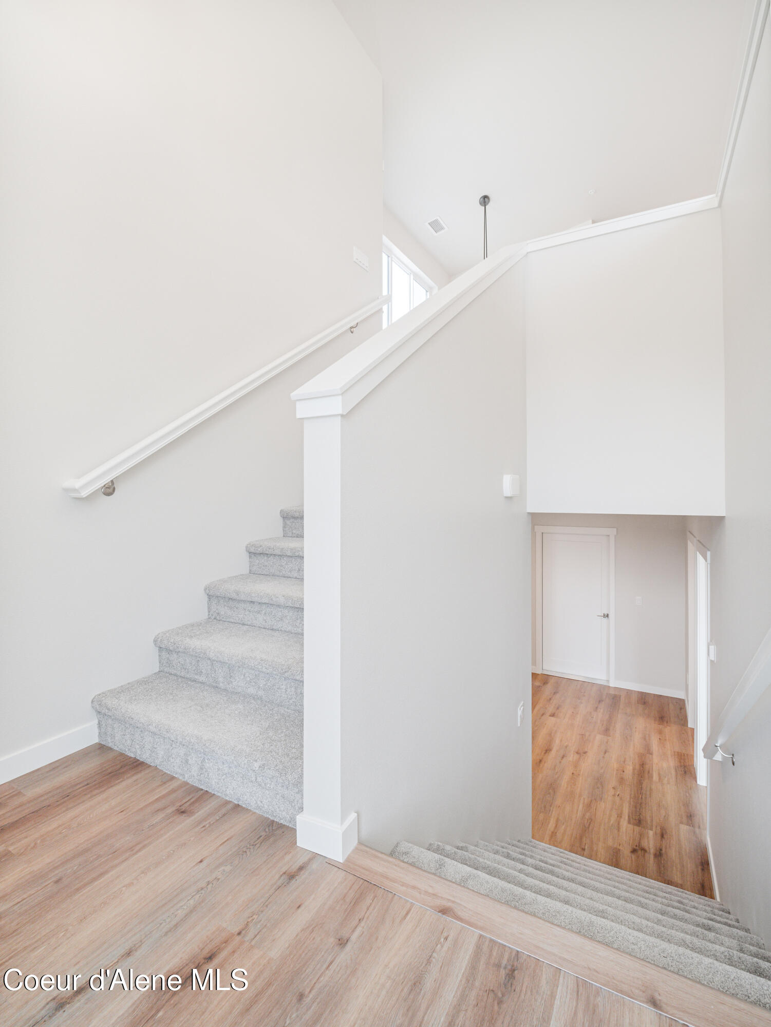 1223 E MILLWORX LOOP